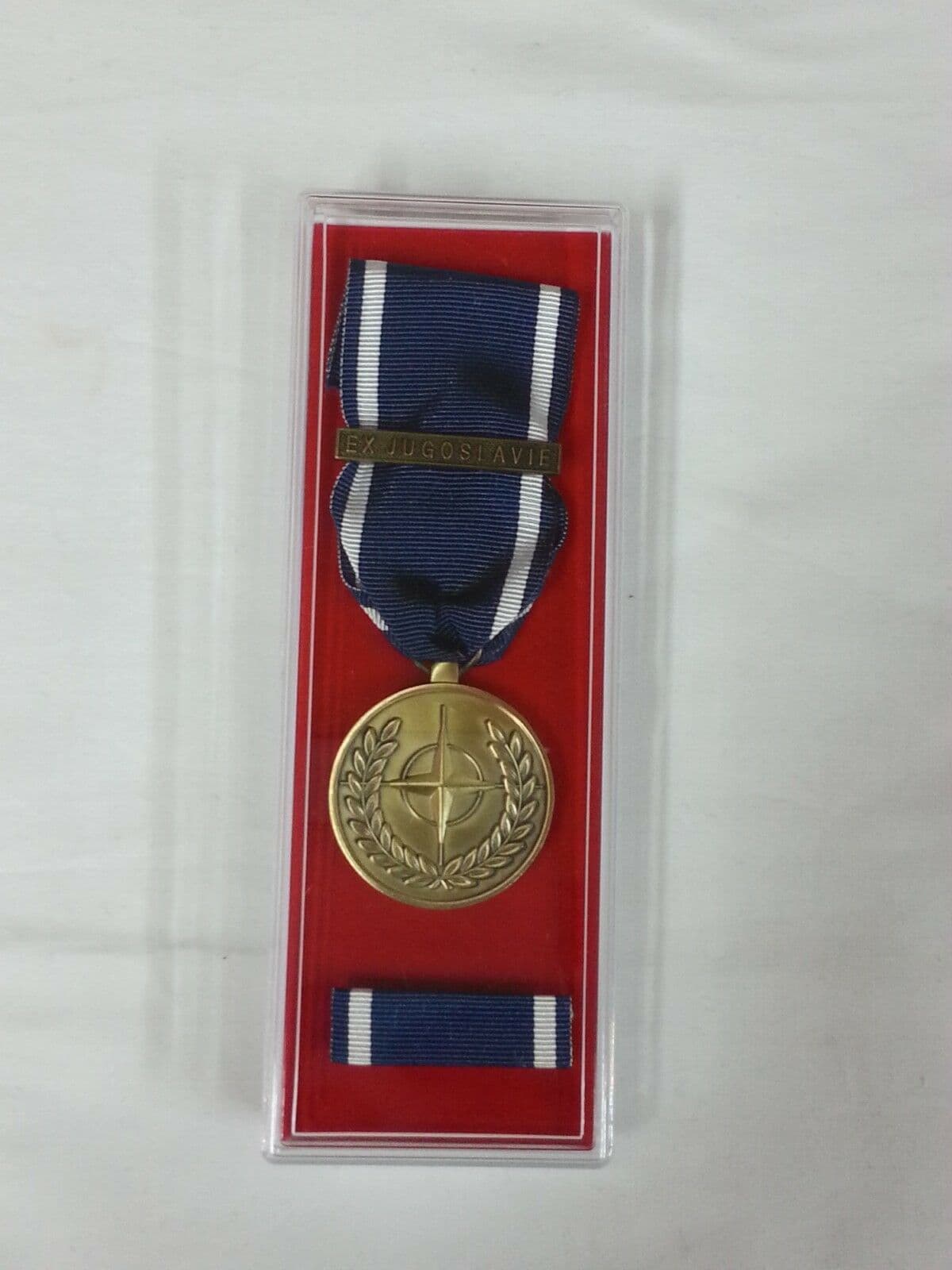 Bosnia Nato - Nastro / nastrino / medaglia in Medaglie Il Distintivo - Pesaro, commercioVirtuoso.it