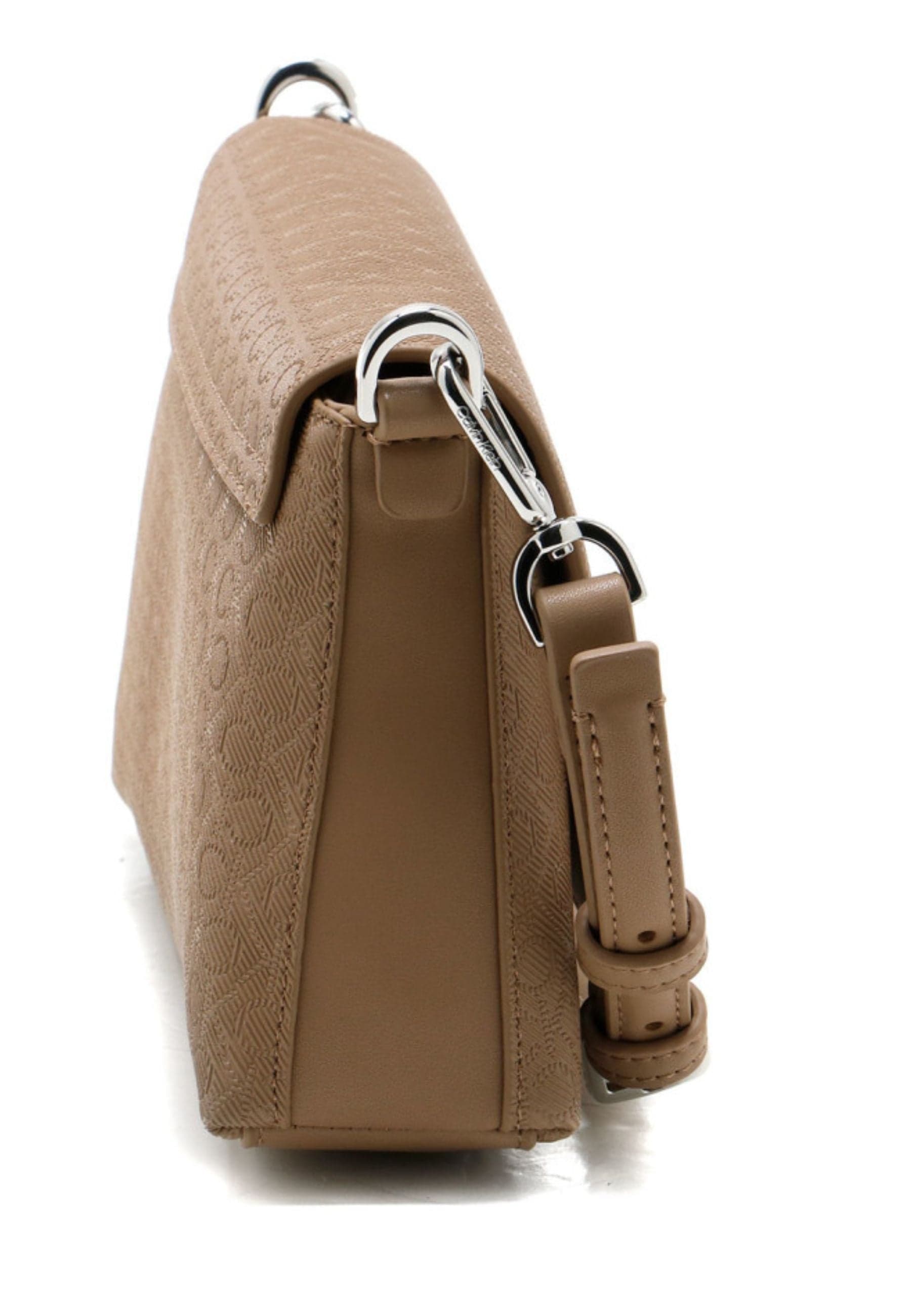 calvin klein BORSA CK MUST CONV SHOULDER BAG MONO da donna in Borse a tracolla Drestige - Casamassima, commercioVirtuoso.it