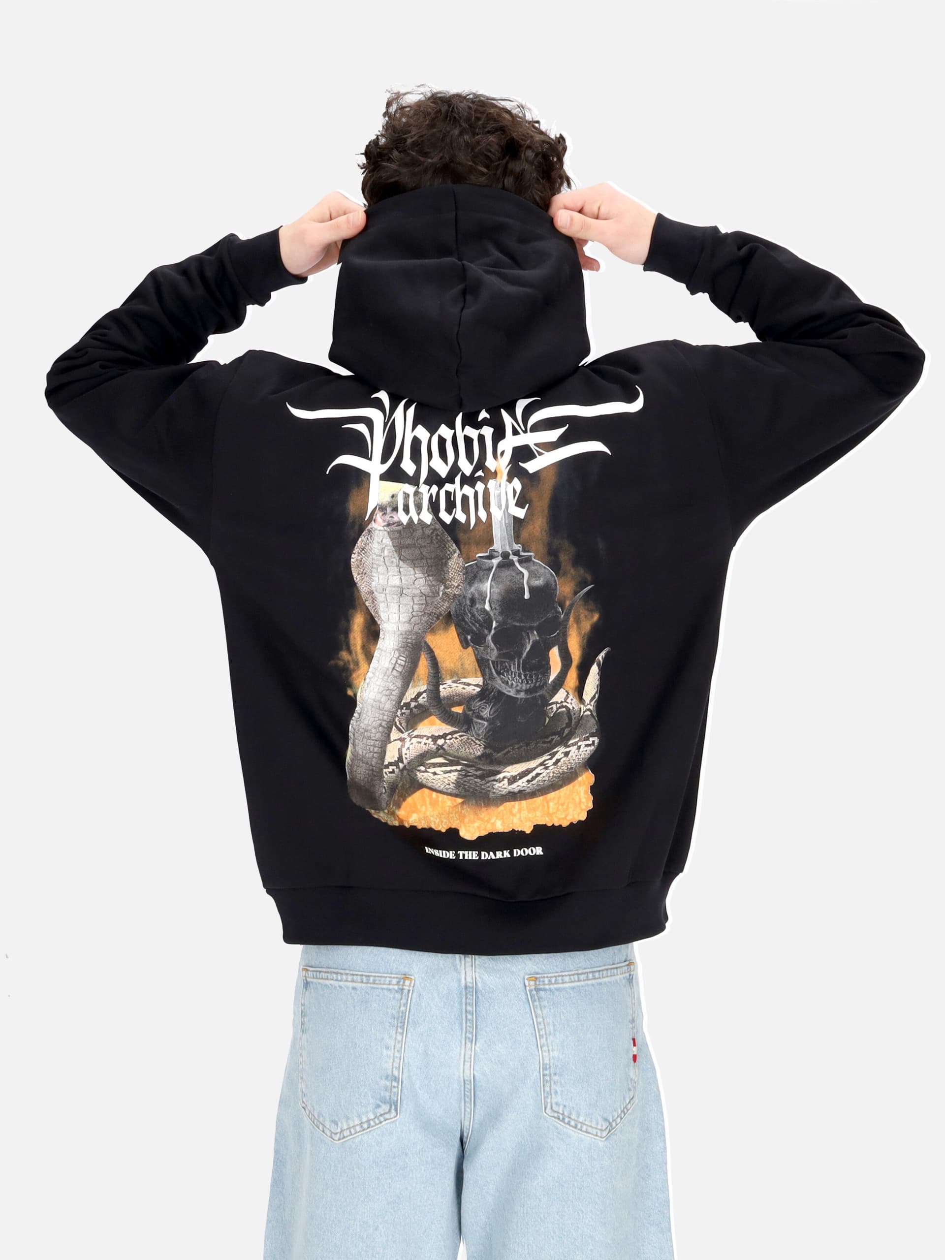PHOBIA Felpa Leggera Cappuccio Uomo Fiery Cobra Print Hoodie Black/orange da uomo in Felpe con cappuccio Drestige - Casamassima, commercioVirtuoso.it