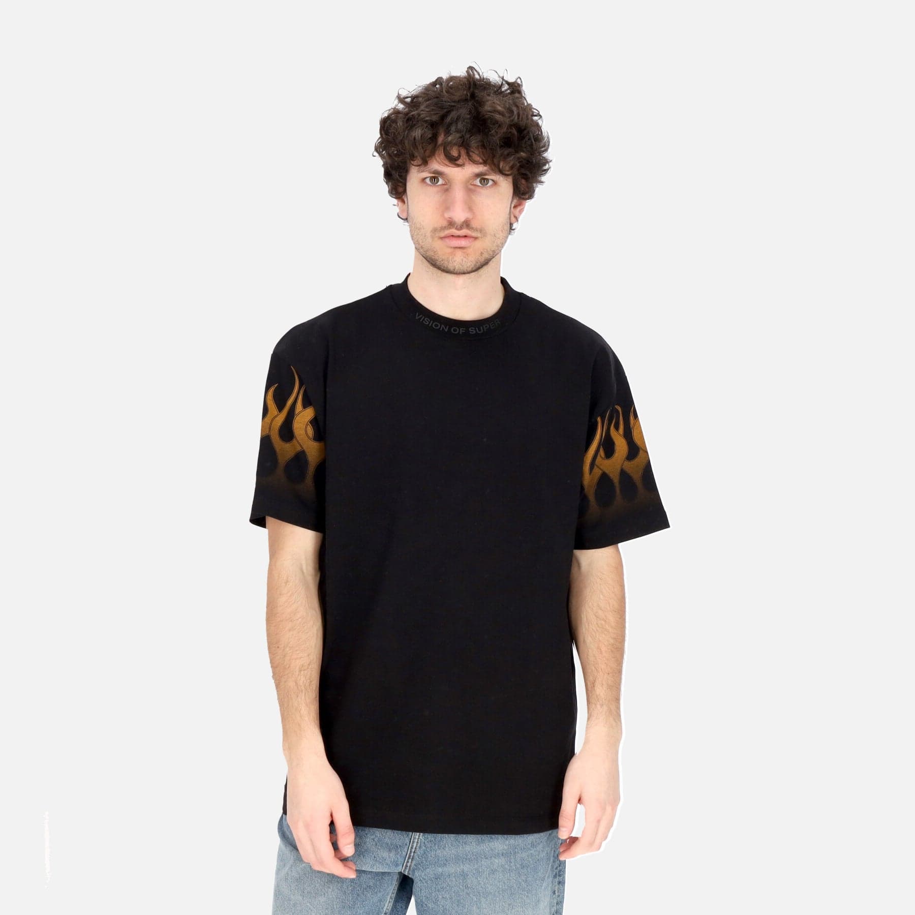 VISION OF SUPER Maglietta Uomo Flames Tee Black/orange da uomo in Autocategorizzazione Drestige - Casamassima, commercioVirtuoso.it