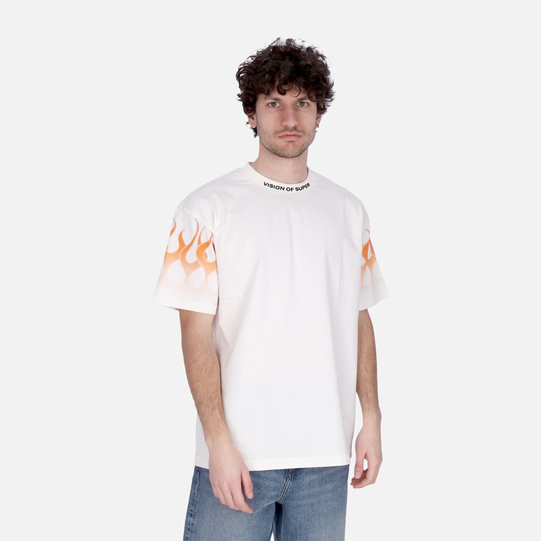 VISION OF SUPER Maglietta Uomo Flames Tee Off White/orange da uomo in T-Shirt Drestige - Casamassima, commercioVirtuoso.it
