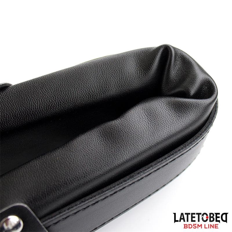 Bondage Master set blocco cosce collo nero regolabile ideale per BDSM e fetish in prodotto Erosdom - Palmi, commercioVirtuoso.it