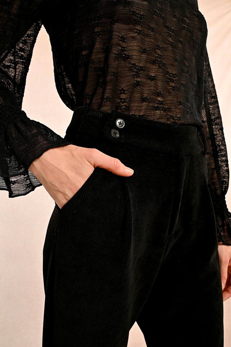 Pantalone donna in Maglioni Kanal 32 - Santa Maria di Licodia, commercioVirtuoso.it