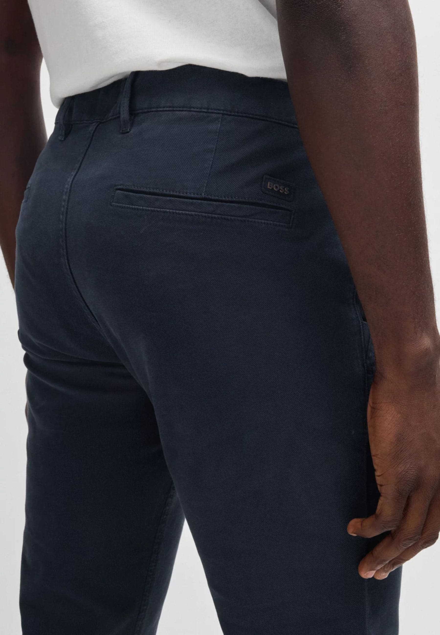 BOSS PANTALONE CHINO_SLIM da uomo in Pantaloni Drestige - Casamassima, commercioVirtuoso.it