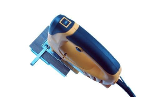 Seghetto alternativo 570 W 8mm/65mm  con attacco lama a T Hoteche in Seghetti Eternal Brico - Ariano Irpino, commercioVirtuoso.it