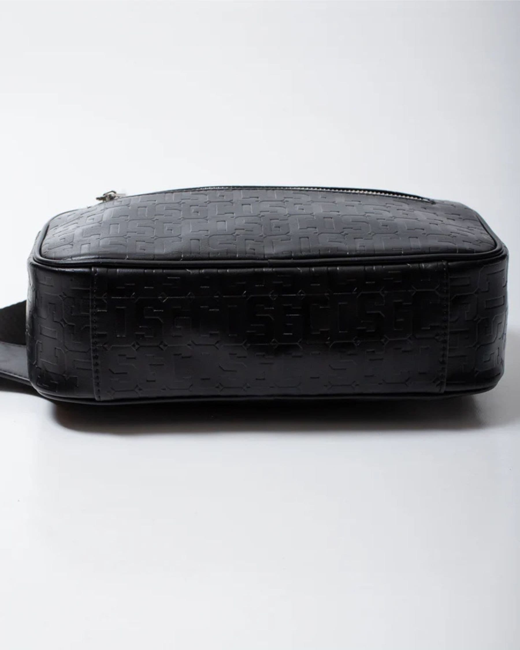 GCDS TRACOLLA FANNYPACK da uomo in Borse a spalla Drestige - Casamassima, commercioVirtuoso.it
