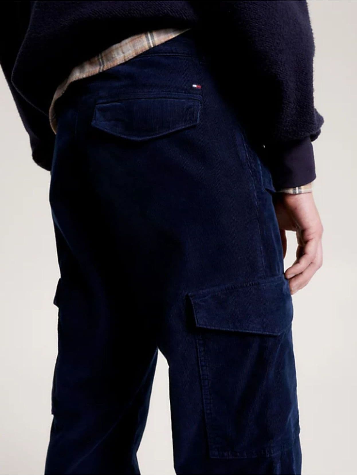 Tommy Hilfiger PANTALONE CARGO CORDUROY GMD EL CUFF da uomo in Pantaloni Drestige - Casamassima, commercioVirtuoso.it