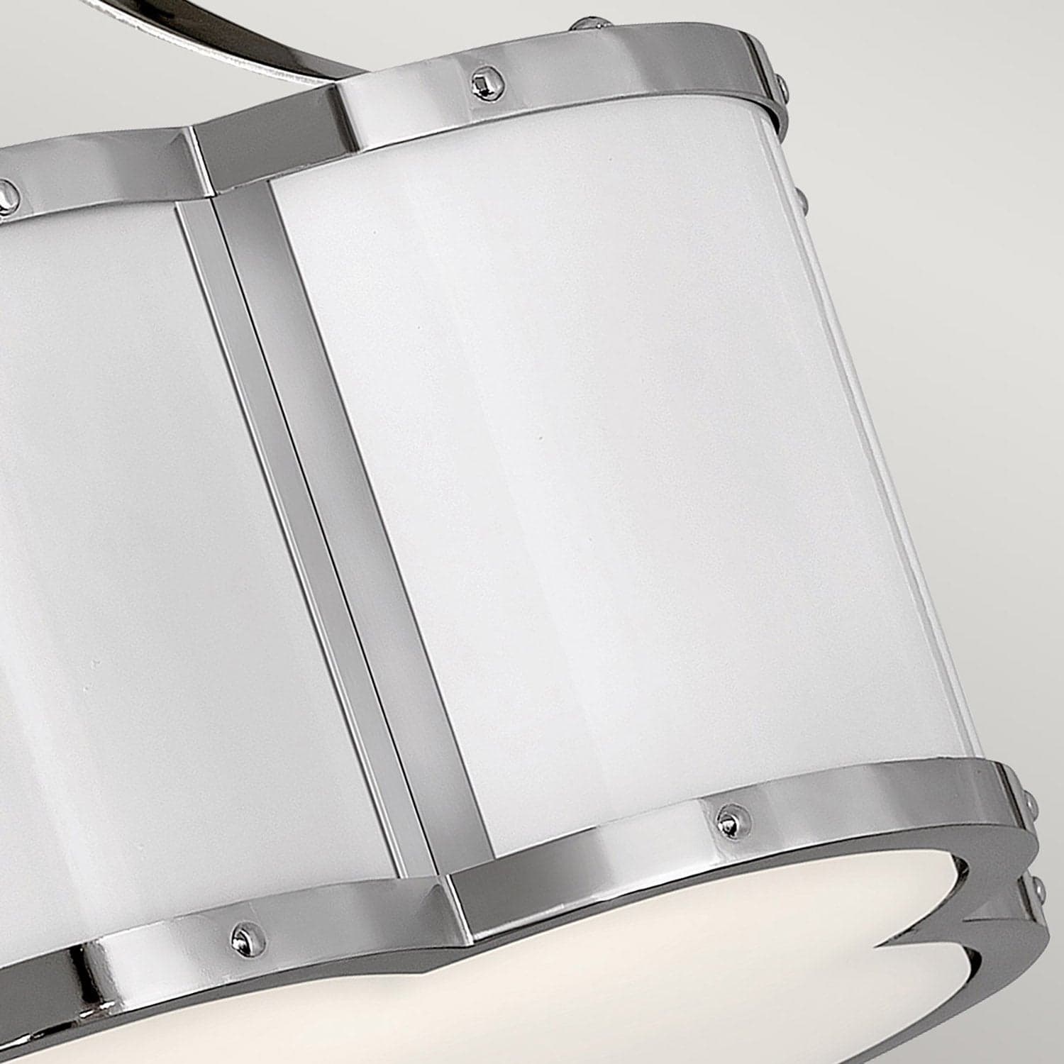 Lampadario Contemporaneo Chance Acciaio Nichel Lucido Vetro Bianco 2 Luci E27 in Lampade a sospensione LuceArt - Montecorvino Pugliano, commercioVirtuoso.it