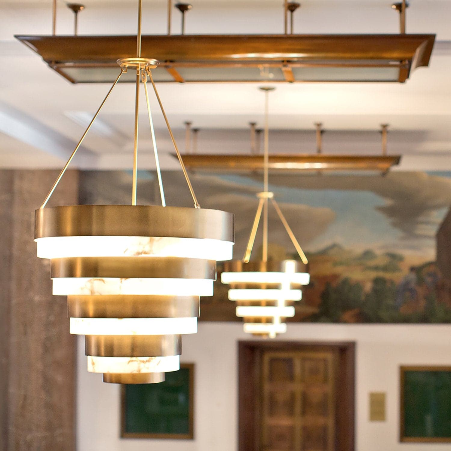 Lampadario Contemporaneo Echelon Acciaio Ottone Antico 8 Luci E14 in Lampade a sospensione LuceArt - Montecorvino Pugliano, commercioVirtuoso.it