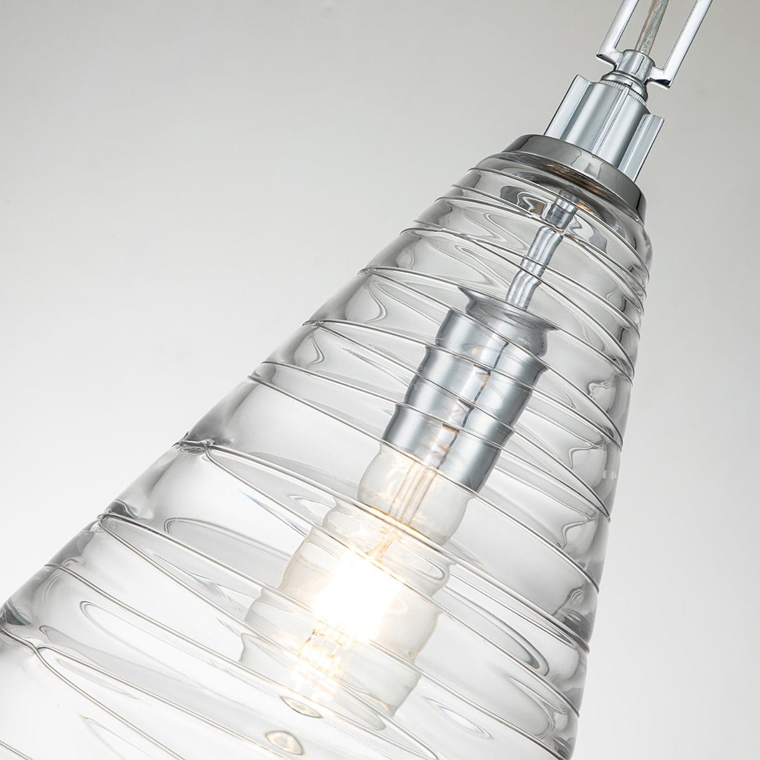 Sospensione Contemporanea Elmore Acciaio Cromo Lucido Vetro 1 Luce E27 in Lampade a sospensione LuceArt - Montecorvino Pugliano, commercioVirtuoso.it