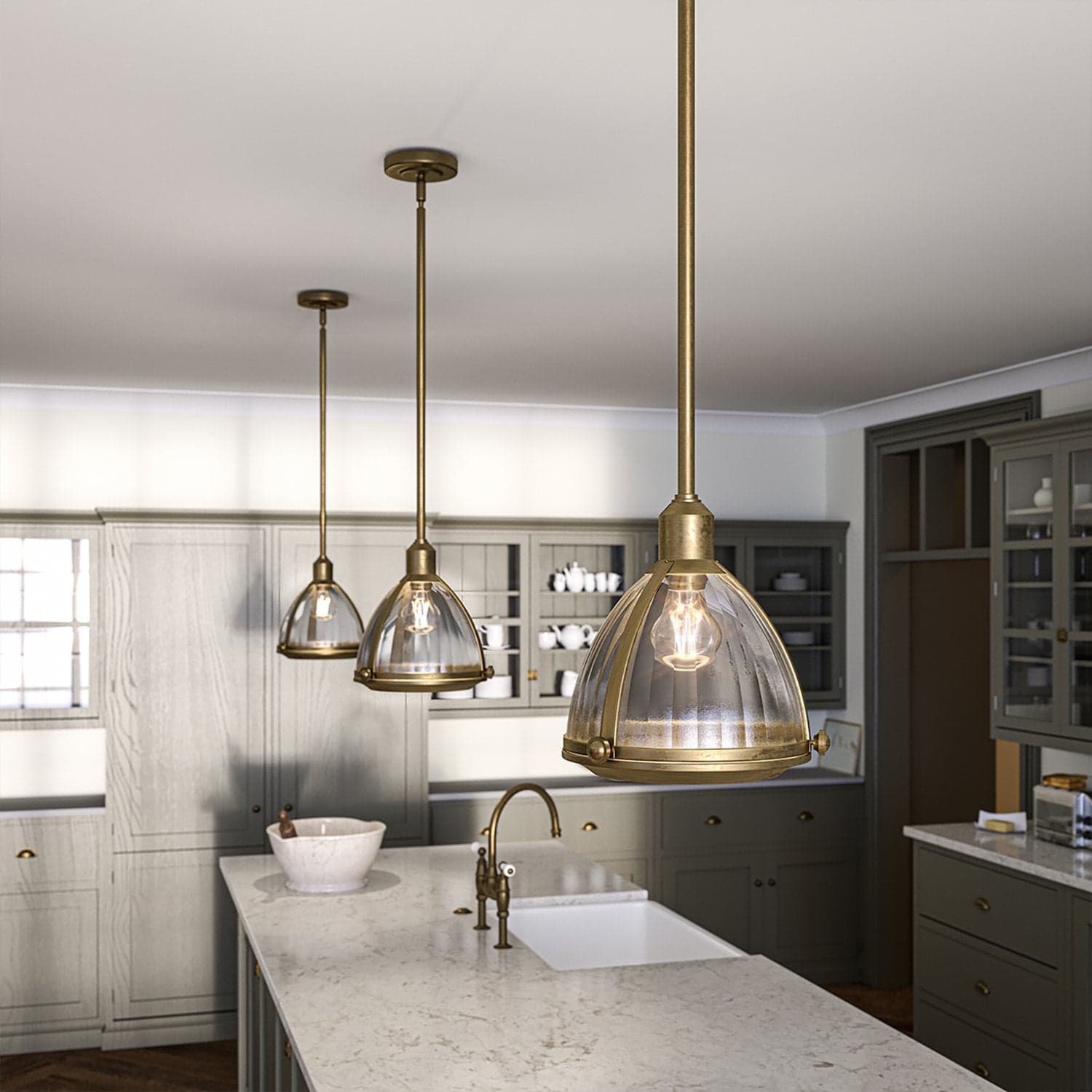 Sospensione Contemporanea Elroy Acciaio Ottone Antico Vetro 1 Luce E27 in Lampade a sospensione LuceArt - Montecorvino Pugliano, commercioVirtuoso.it