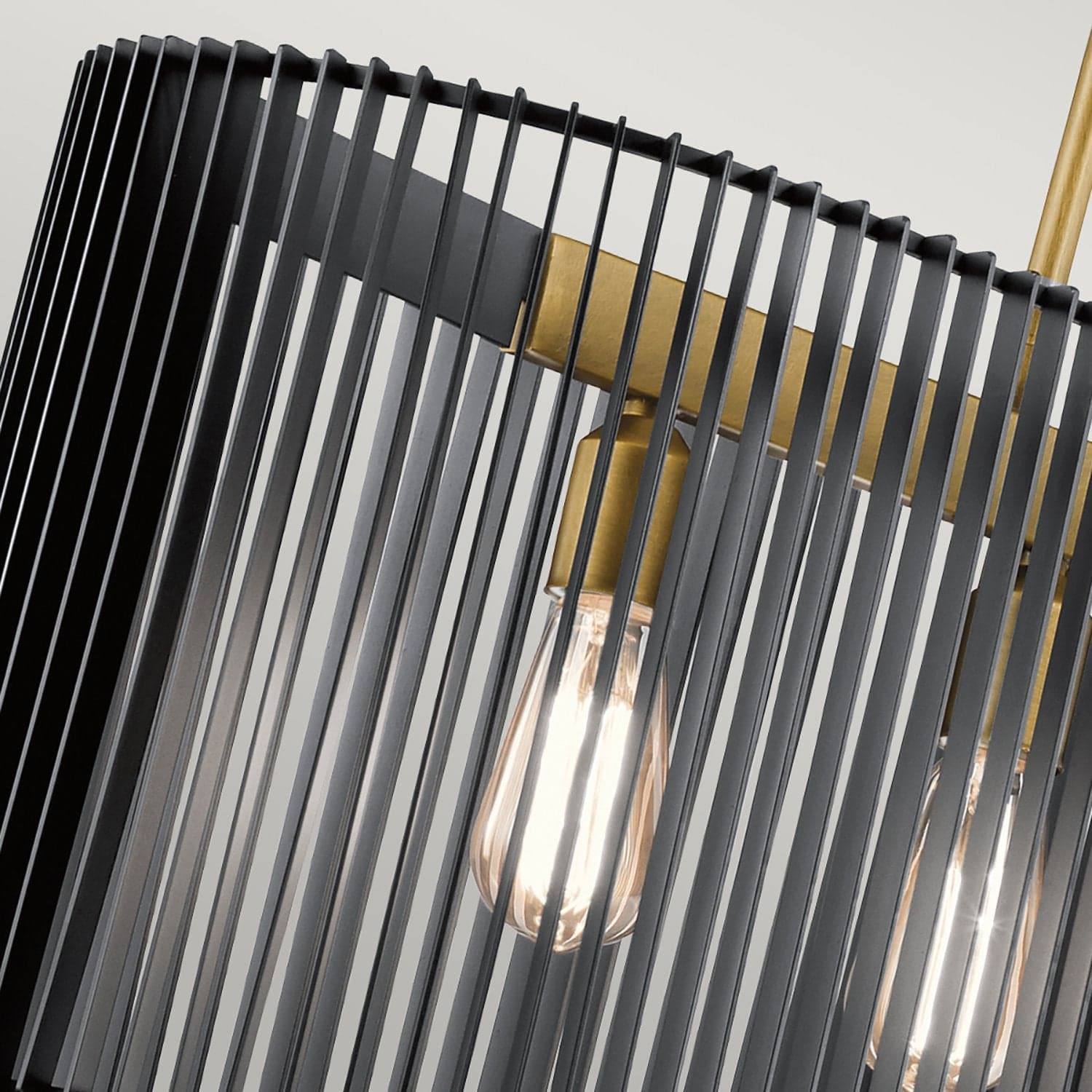 Lampadario Contemporaneo Linara Acciaio Nero Ottone Naturale Ottone 5 Luci E27 in Lampade a sospensione LuceArt - Montecorvino Pugliano, commercioVirtuoso.it