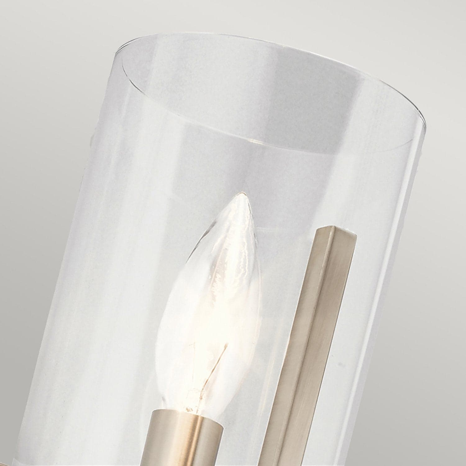 Applique Contemporanea Nye Acciaio Peltro Classico 1 Luce E14 in Applique LuceArt - Montecorvino Pugliano, commercioVirtuoso.it