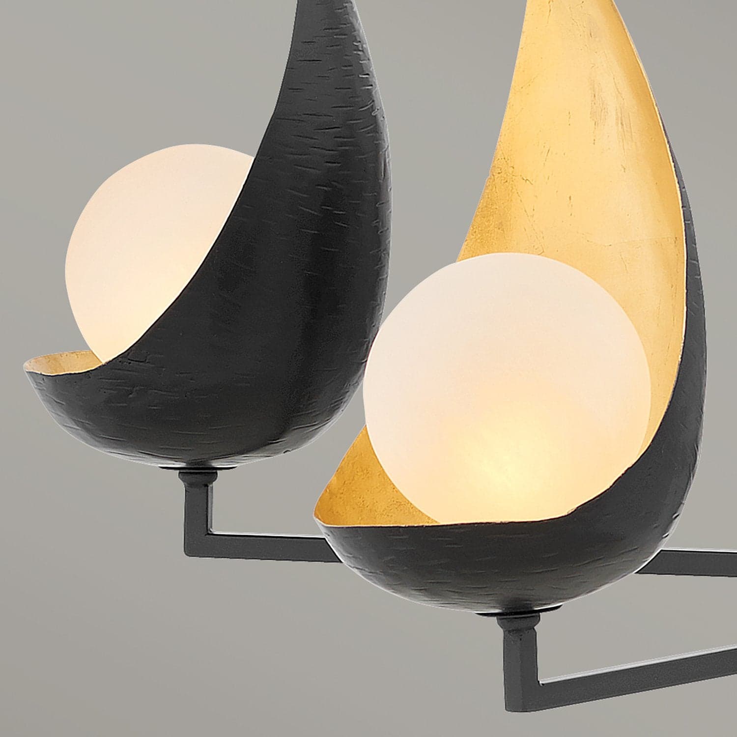 Lampadario Contemporaneo Ren Acciaio Nero Opaco Oro 5 Luci G9 3 Led in Lampadari LuceArt - Montecorvino Pugliano, commercioVirtuoso.it