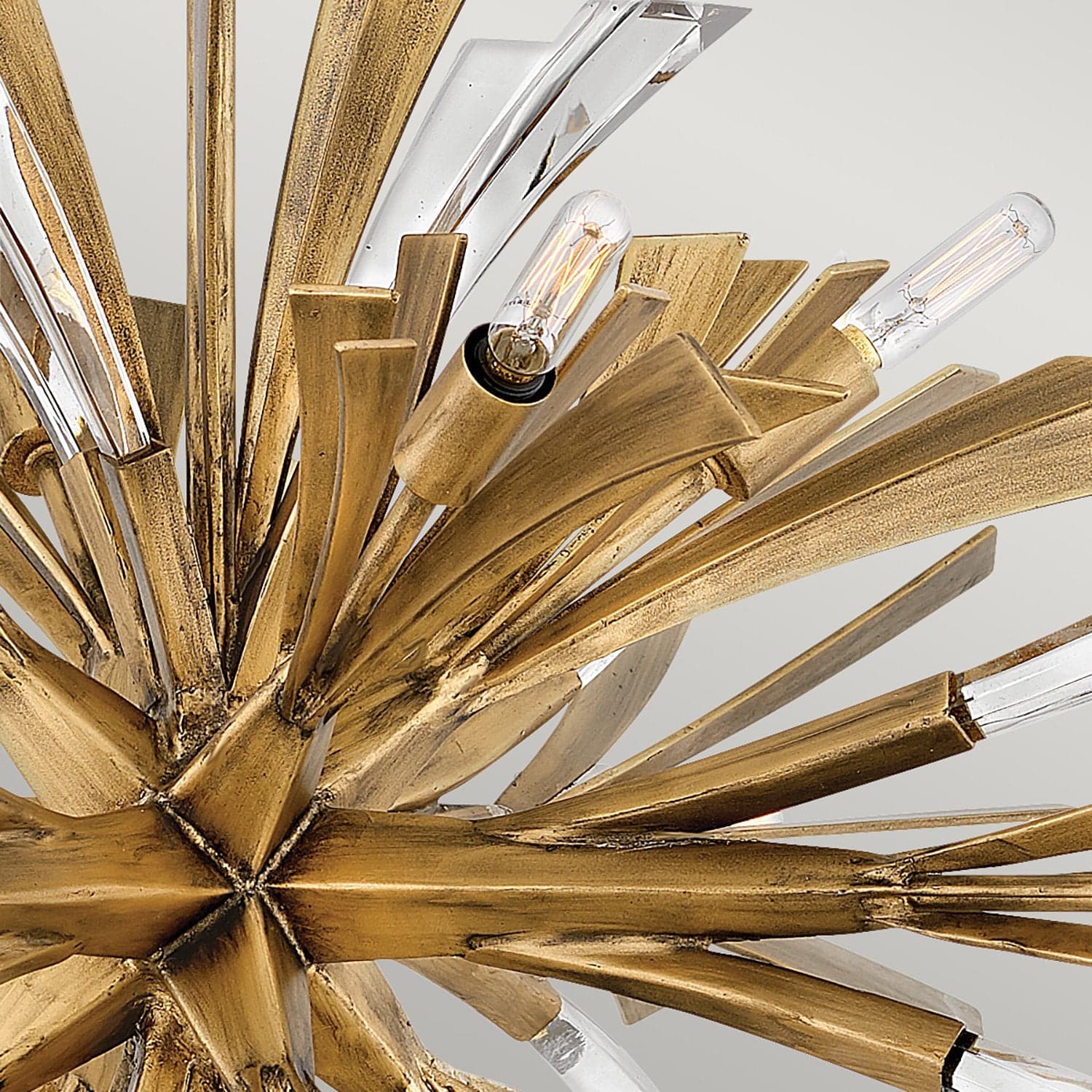 Lampadario Industrial Nordico Vida Acciaio Oro Brunito 13 Luci E14 in Lampadari LuceArt - Montecorvino Pugliano, commercioVirtuoso.it