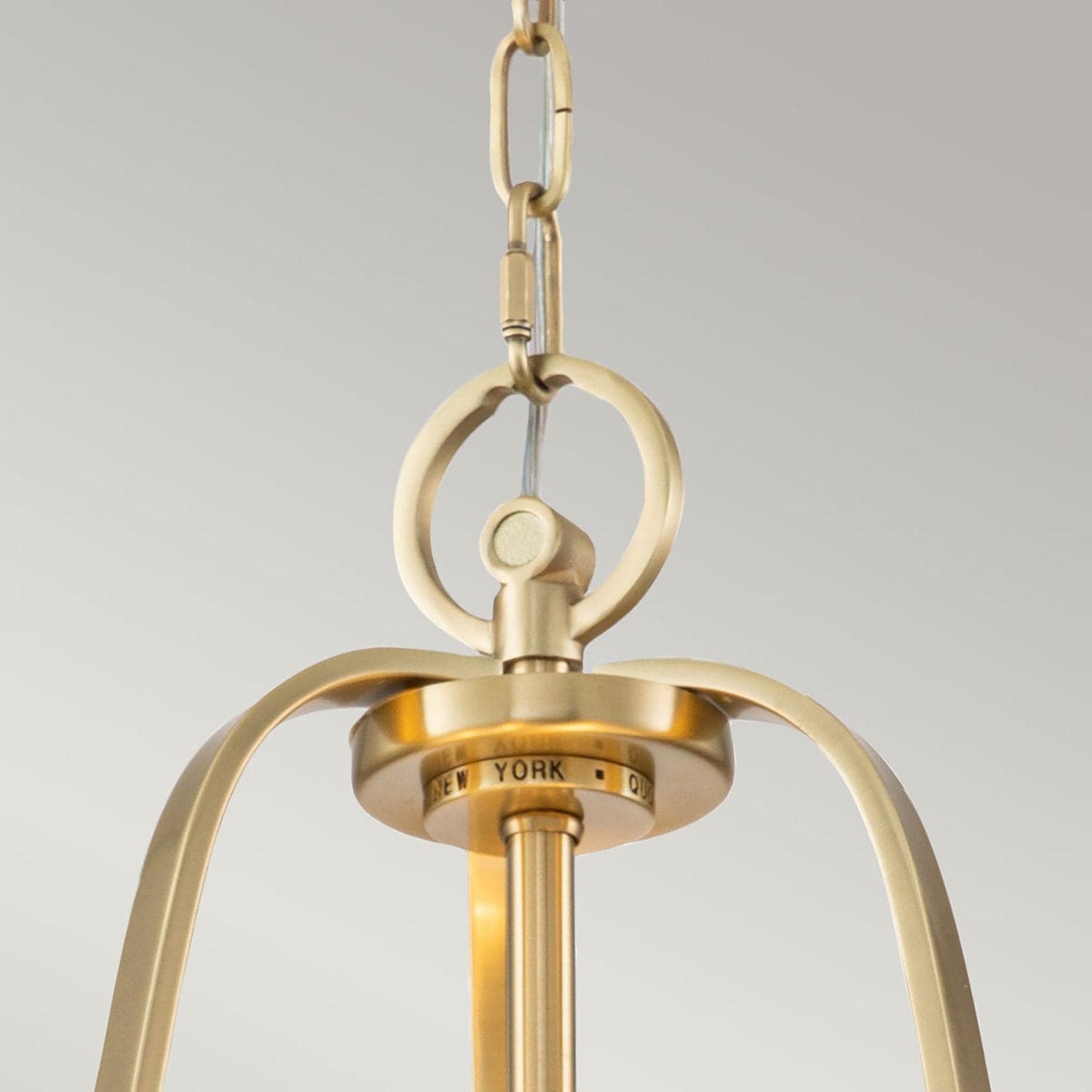 Lampadario Contemporaneo Gotham Metallo Ottone Spazzolato 4 Luci E27 in Lampade a sospensione LuceArt - Montecorvino Pugliano, commercioVirtuoso.it