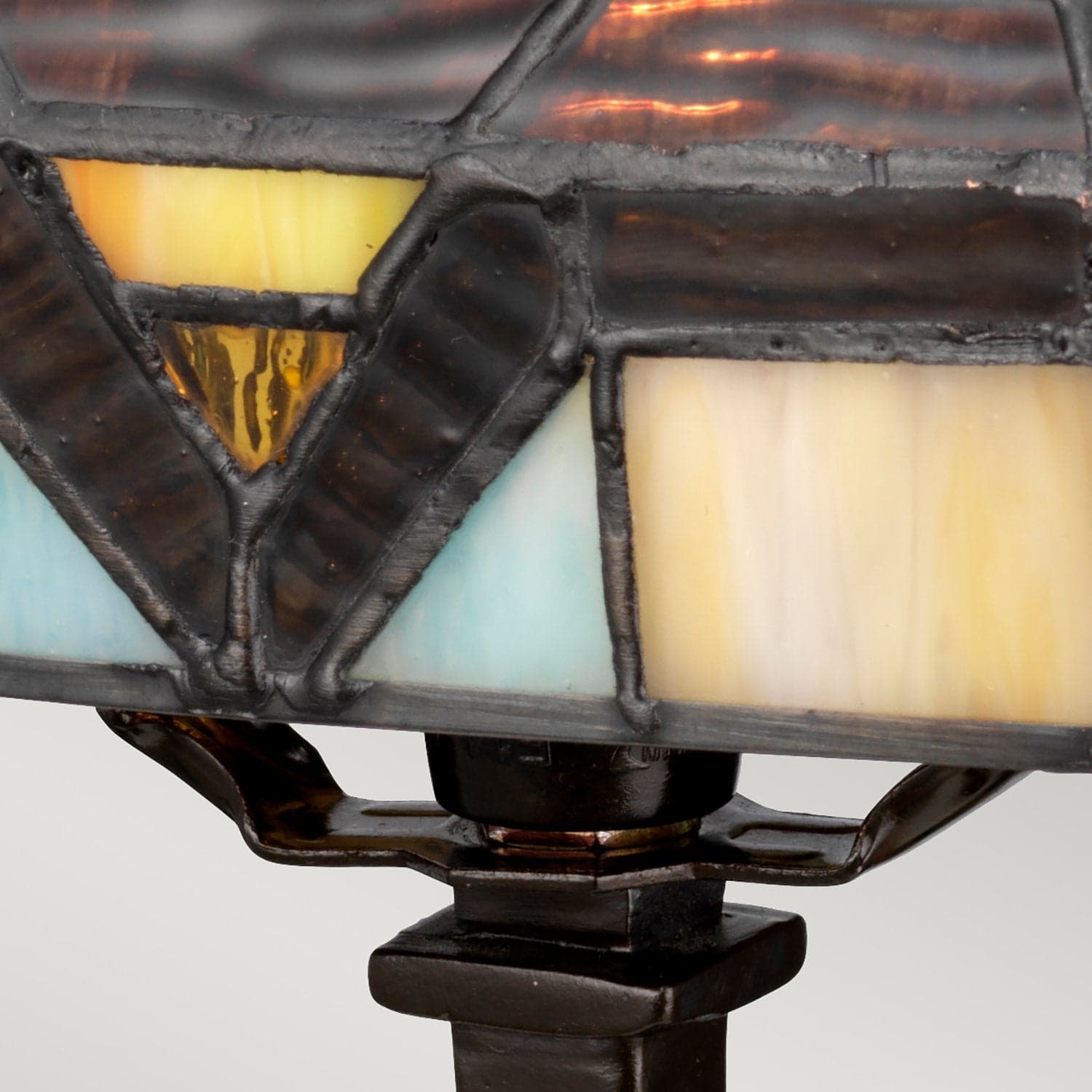 Abatjour Tiffany Holmes Metallo Bronzo Vintage 1 Luce E14 in Lampade da tavolo e abat-jour LuceArt - Montecorvino Pugliano, commercioVirtuoso.it