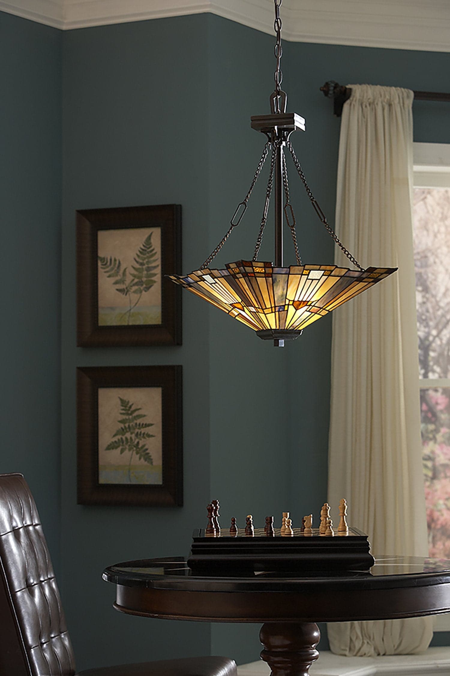Lampadario Tiffany Inglenook Metallo Bronzo Valiant Piramide 3 Luci E27 in Lampade a sospensione LuceArt - Montecorvino Pugliano, commercioVirtuoso.it