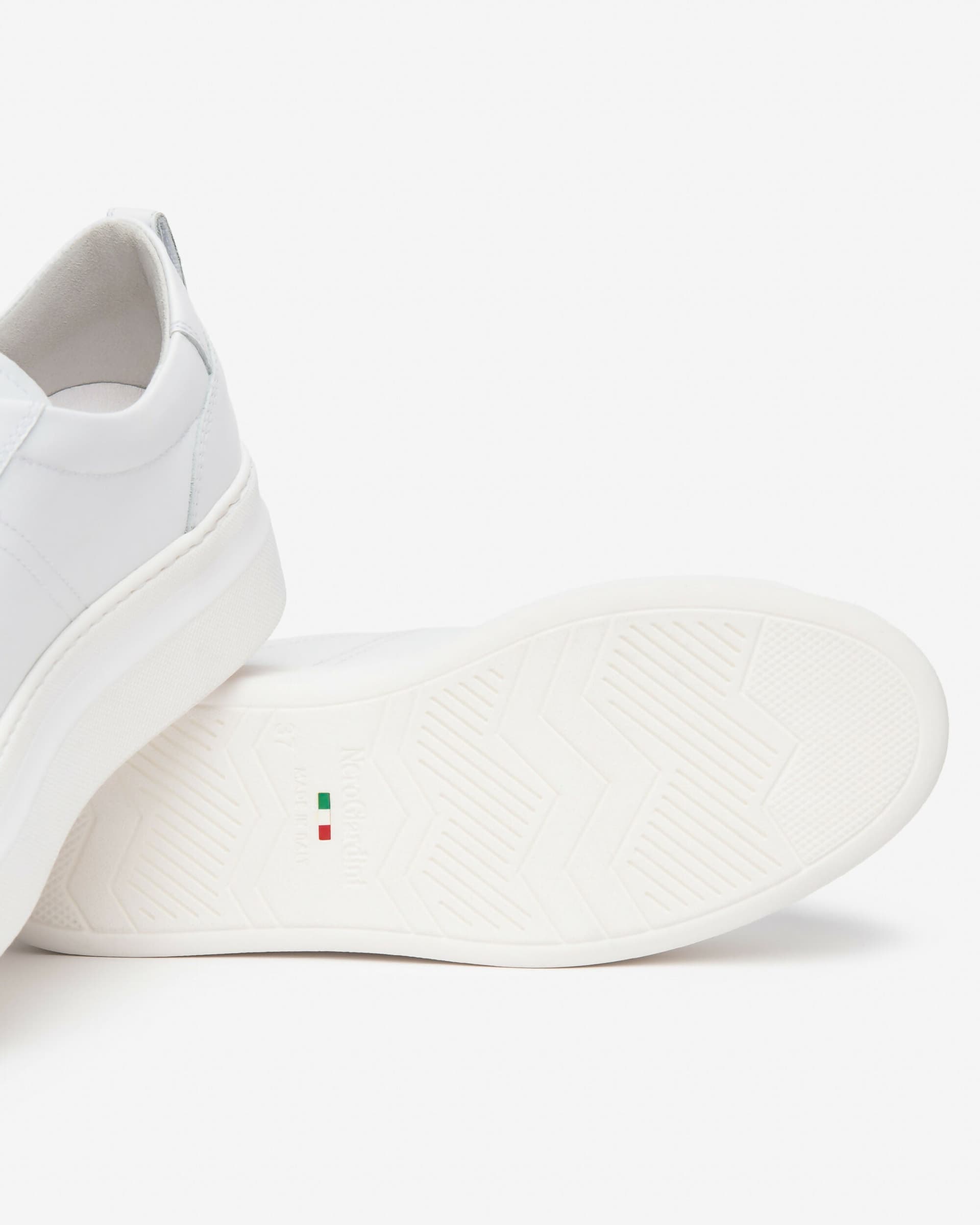 NeroGiardini Donna Sneakers in pelle in Sneaker casual Cantali Calzature - Randazzo, commercioVirtuoso.it