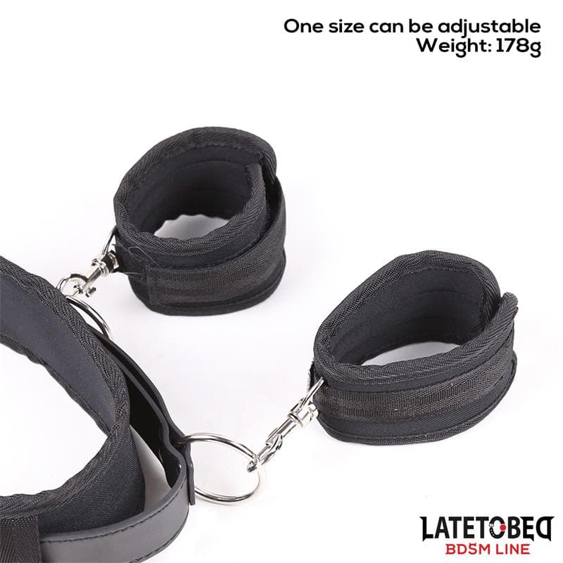 Bondage set blocco posizioni nero regolabile ideale per BDSM e fetish kit Latetobed in prodotto Erosdom - Palmi, commercioVirtuoso.it