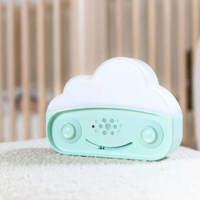 SNOObie-Smart-Soother