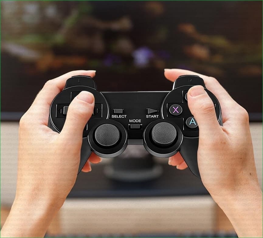 Console Giochi Retro Game Stick Lite TV HDMI con due controller Wireless e Micro SD 128 GB in Video Games Plug & Play DFP Elettronica Store - Scafati, commercioVirtuoso.it
