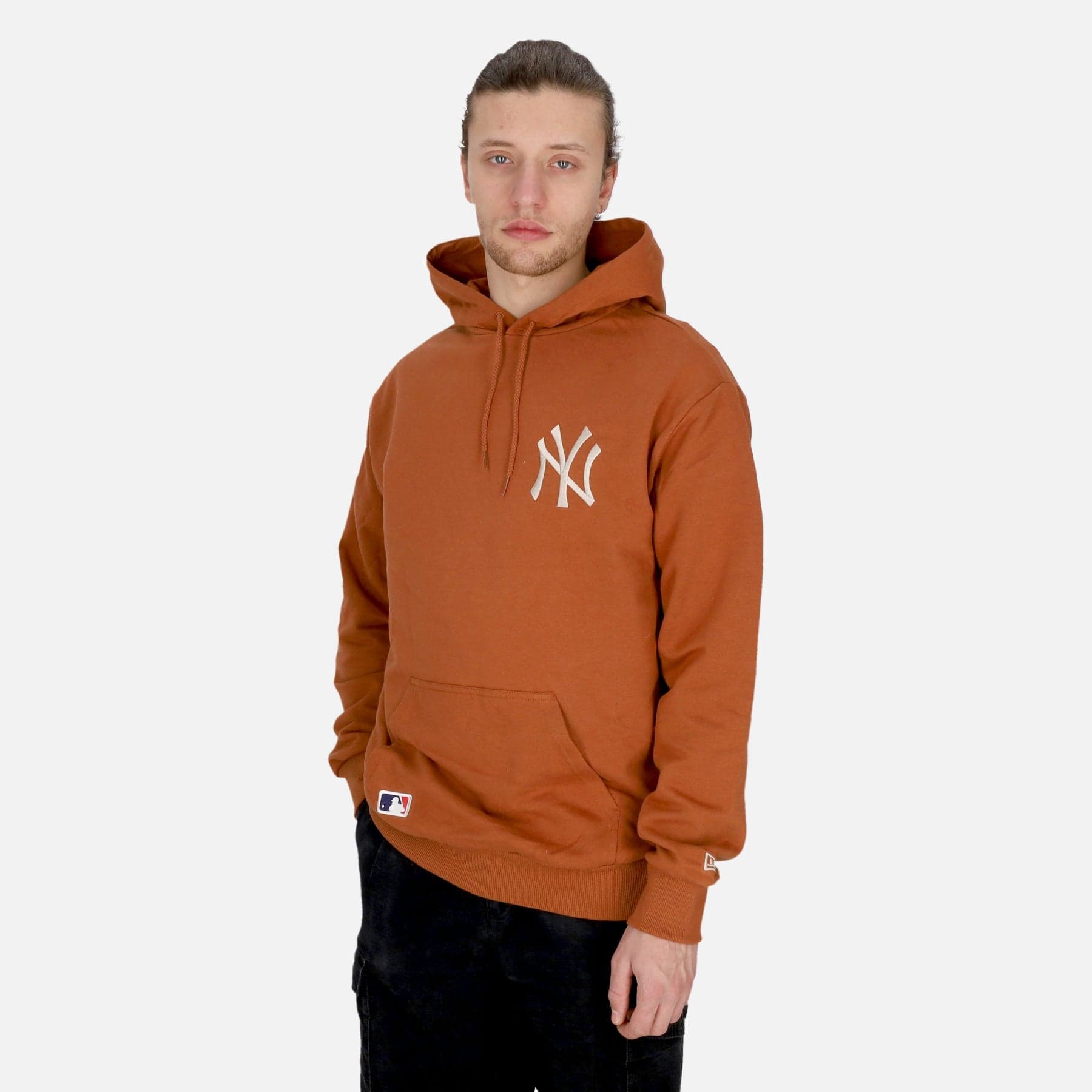 NEW ERA Felpa Cappuccio Uomo Mlb League Essentials Oversize Hoodie Neyyan Earth Brown/stone da uomo in Felpe con cappuccio Drestige - Casamassima, commercioVirtuoso.it