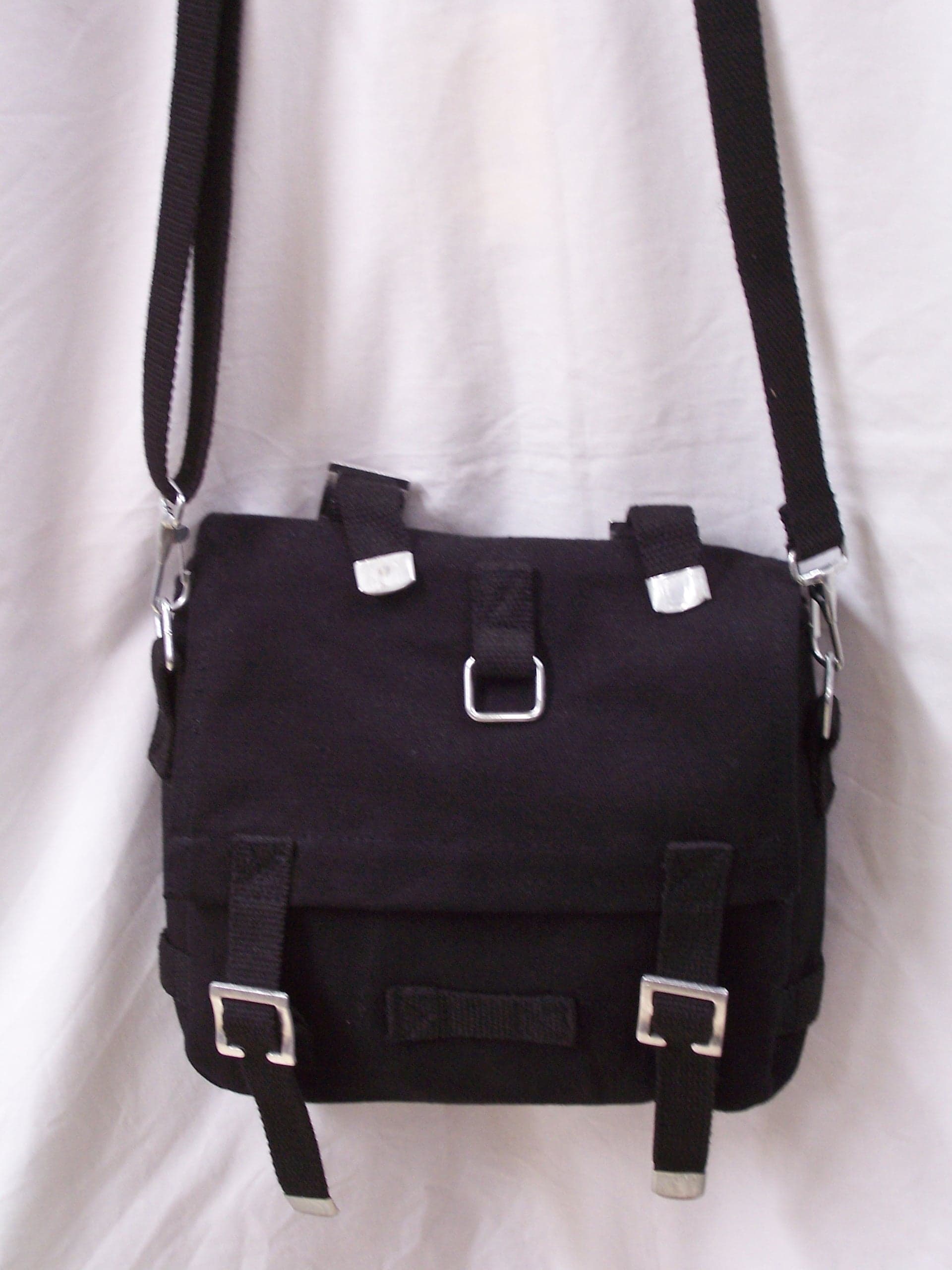 Borsa Tascapane mini nera in Borse a tracolla Il Distintivo - Pesaro, commercioVirtuoso.it