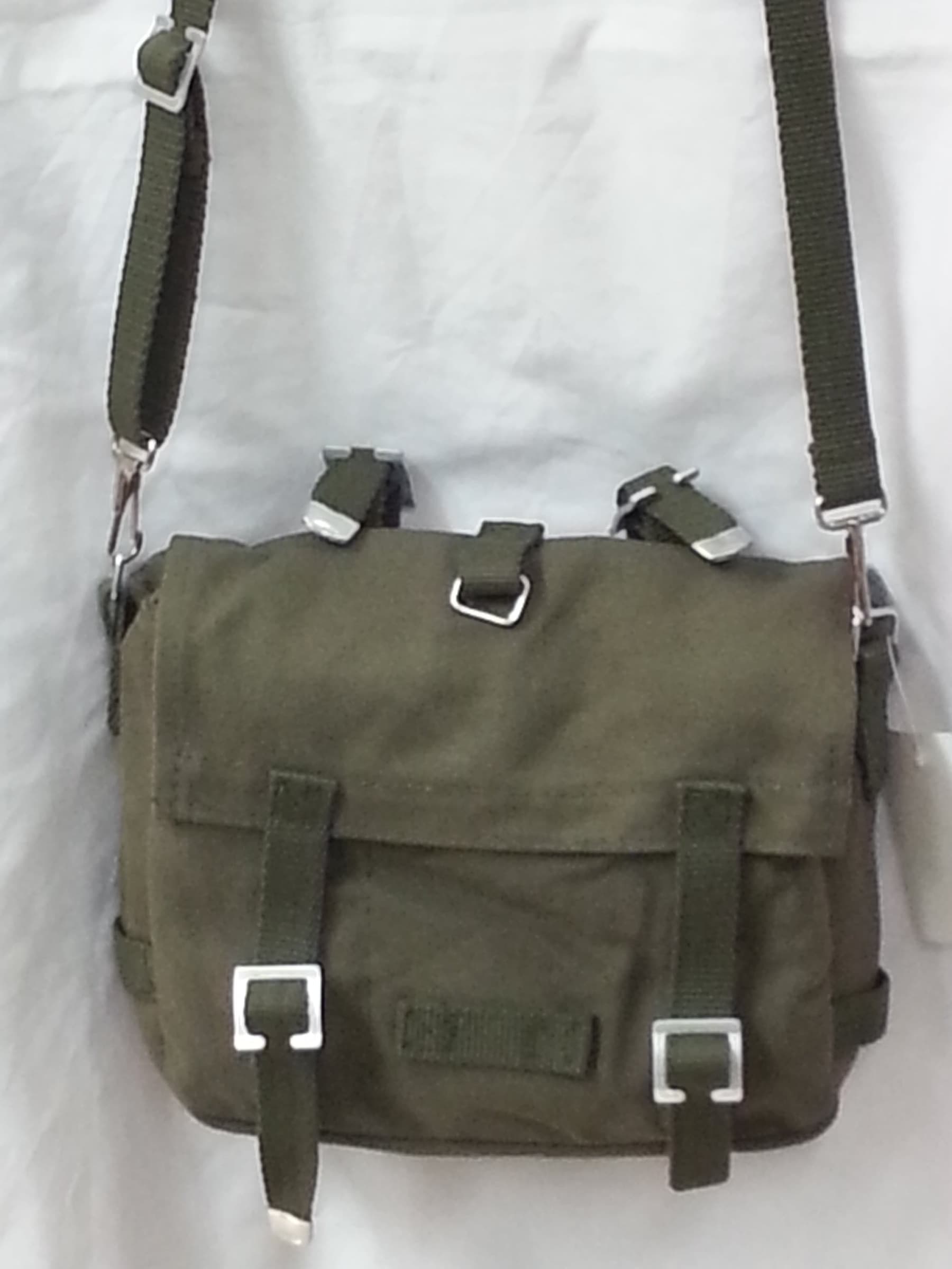 Borsa Tascapane mini verde in Borse a tracolla Il Distintivo - Pesaro, commercioVirtuoso.it