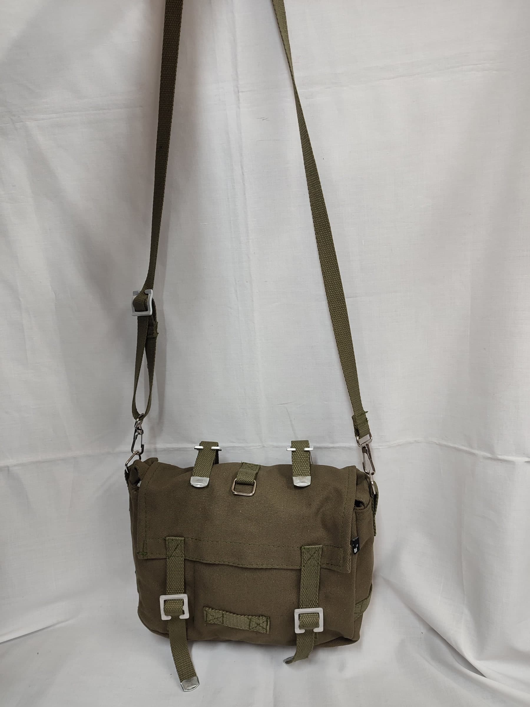Borsa Tascapane mini verde Stone Wash in Borse a spalla Il Distintivo - Pesaro, commercioVirtuoso.it