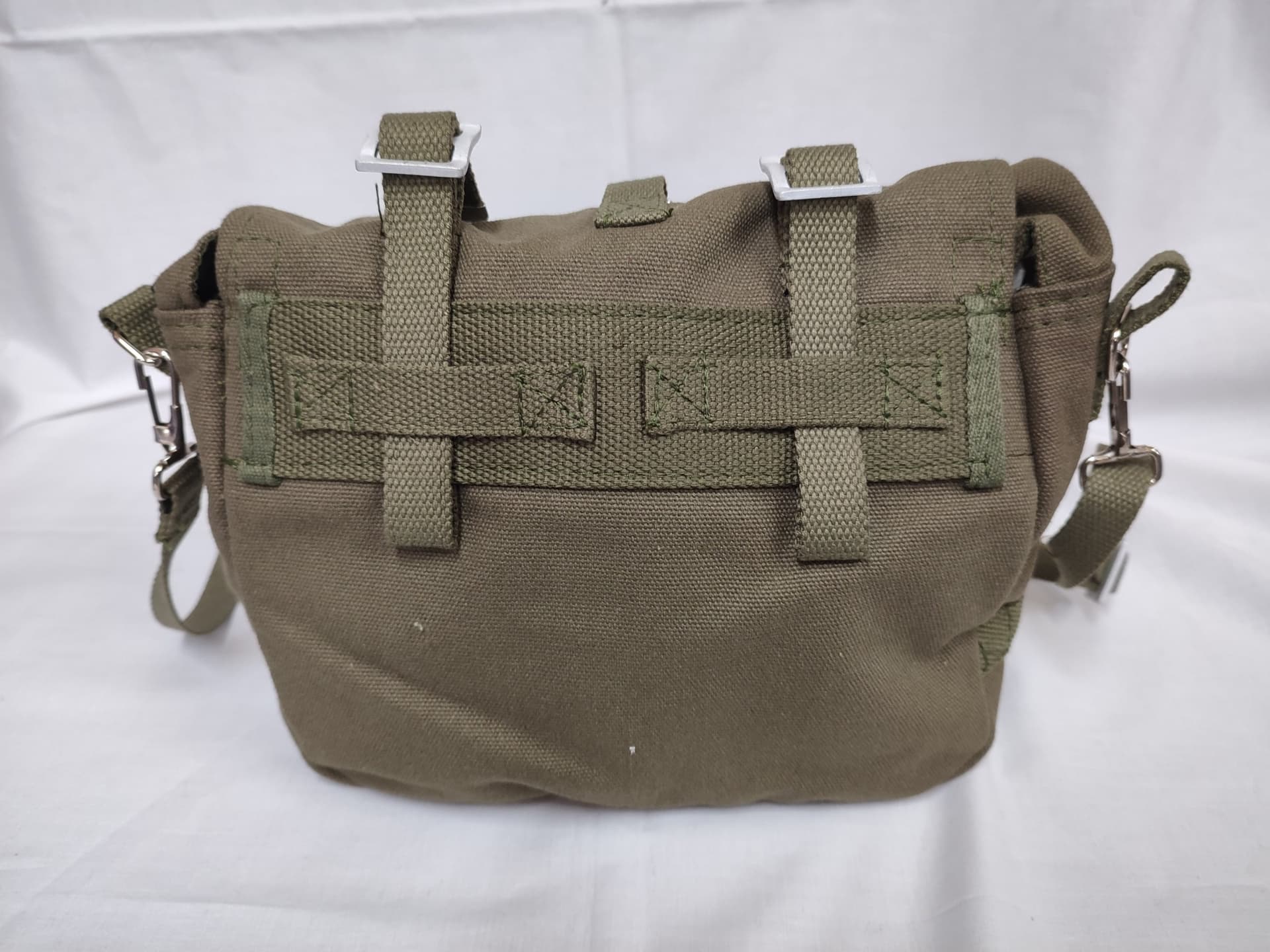 Borsa Tascapane mini verde Stone Wash in Borse a spalla Il Distintivo - Pesaro, commercioVirtuoso.it