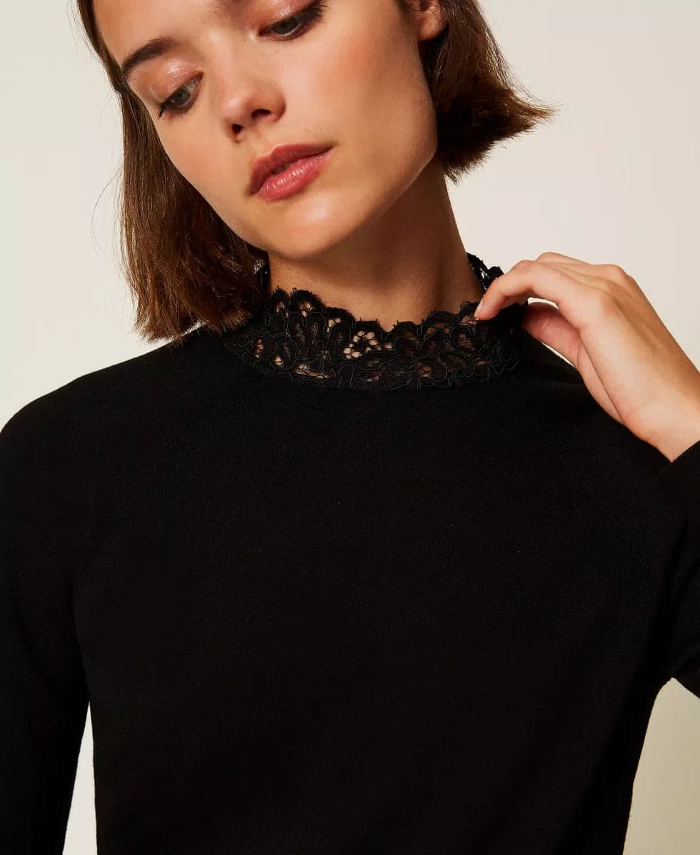 Twinset Maglia Donna Lupetto con Pizzo – dettaglio