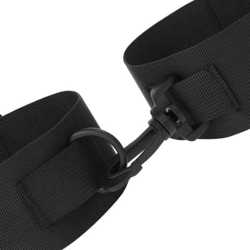 Cavigliere nylon piedi bondage Darkness nero regolabili fetish bdsm in prodotto Erosdom - Palmi, commercioVirtuoso.it