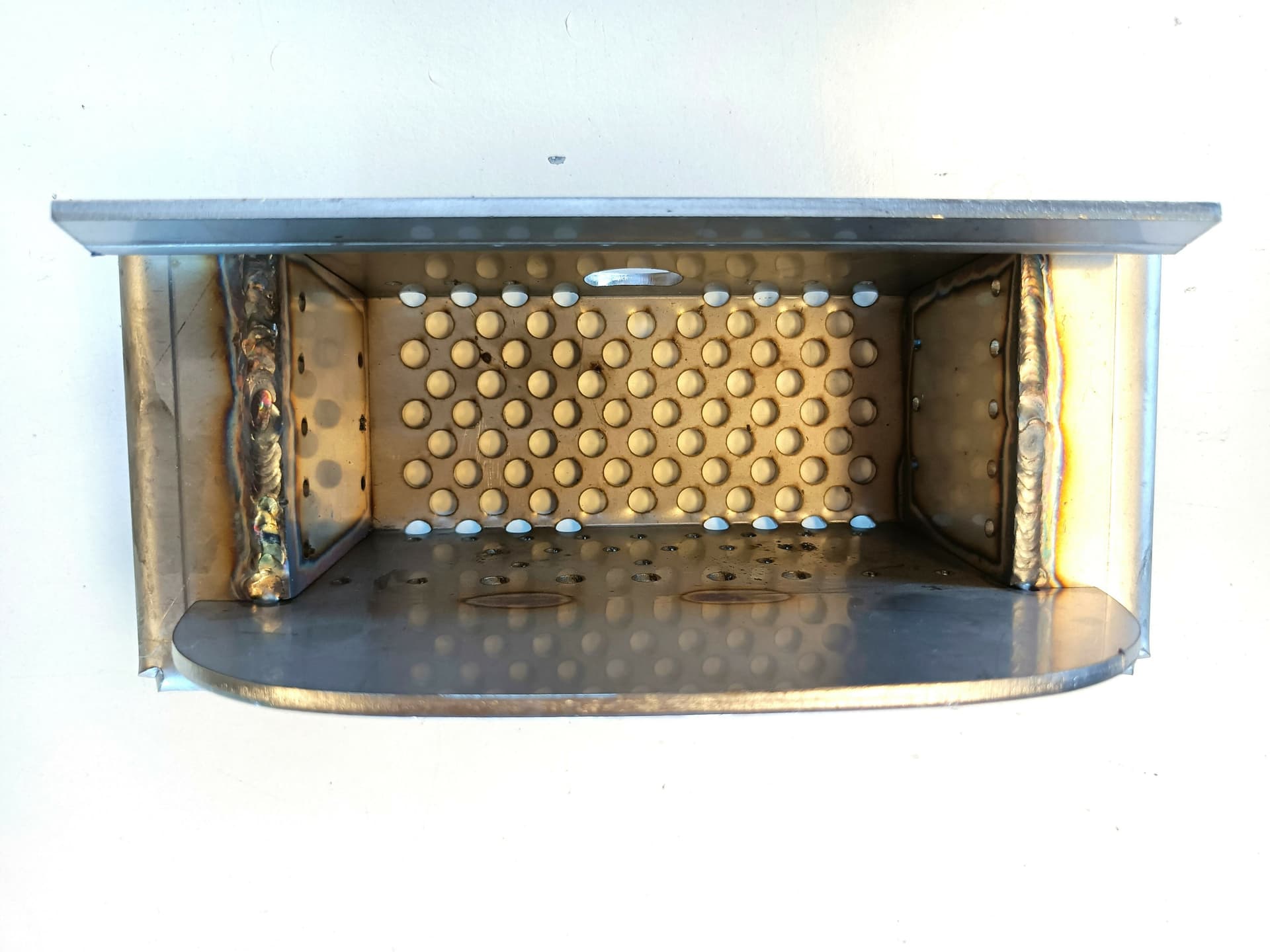 Braciere CADEL compatibile in ACCIAO AISI 304 cod.4D2401309106 Ricambio per Stufe a Pellet CADEL Alta Temperatura mod VENUS in Impianti di riscaldamento a pellet La Bottega dei Ricambi - San Cesareo, commercioVirtuoso.it