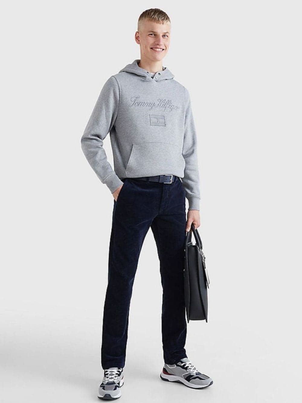 Tommy Hilfiger PANTALONE DENTON CHINO da uomo in Pantaloni Drestige - Casamassima, commercioVirtuoso.it