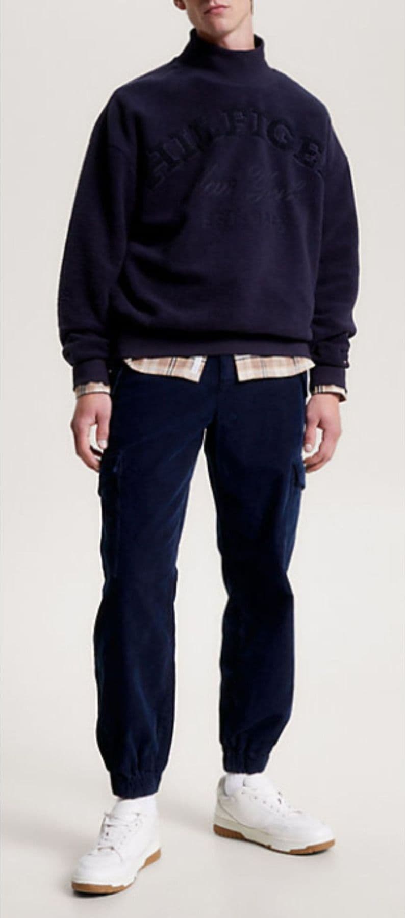 Tommy Hilfiger PANTALONE CARGO CORDUROY GMD EL CUFF da uomo in Pantaloni Drestige - Casamassima, commercioVirtuoso.it