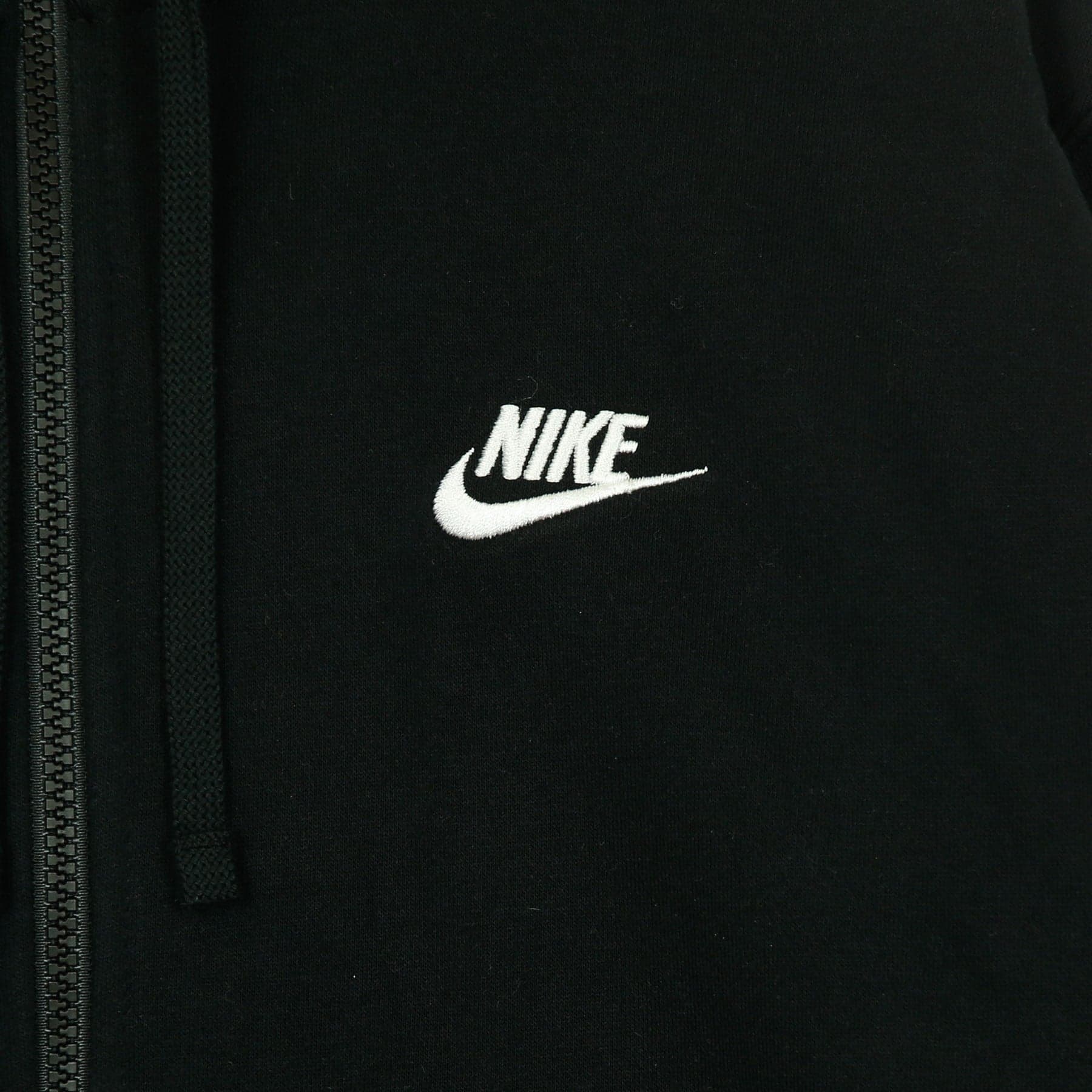 Nike Felpa Cappuccio Zip Uomo Sportswear Club Hoodie Black/black/white da uomo in Felpe con cappuccio Drestige - Casamassima, commercioVirtuoso.it