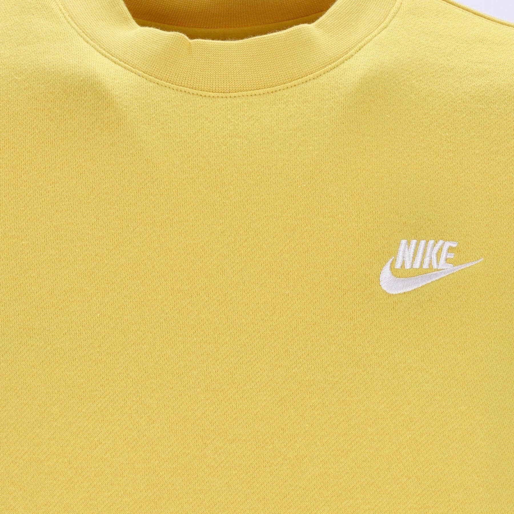 Nike Felpa Girocollo Uomo Club Crew Bb Vivid Sulfur/white da uomo in Felpe senza cappuccio Drestige - Casamassima, commercioVirtuoso.it
