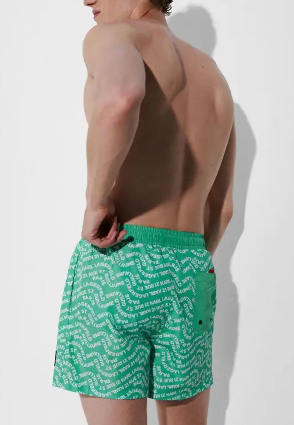 KARL LAGERFELD Costume da bagno WAVE AOP SHORT BOARDSHORTS da uomo in Pantaloncini e calzoncini Drestige - Casamassima, commercioVirtuoso.it