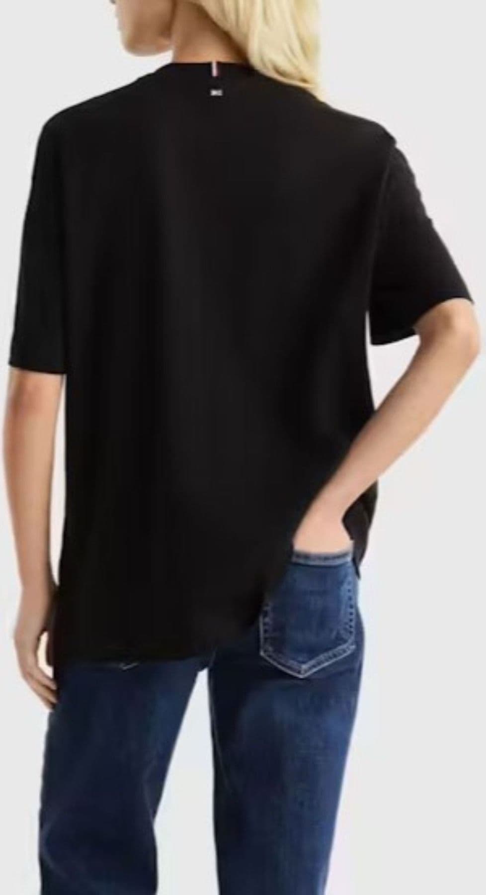 Tommy Hilfiger T-SHIRT RLX LIGHT CTN INTERLOCK C-NK SS da donna in T-shirt Drestige - Casamassima, commercioVirtuoso.it