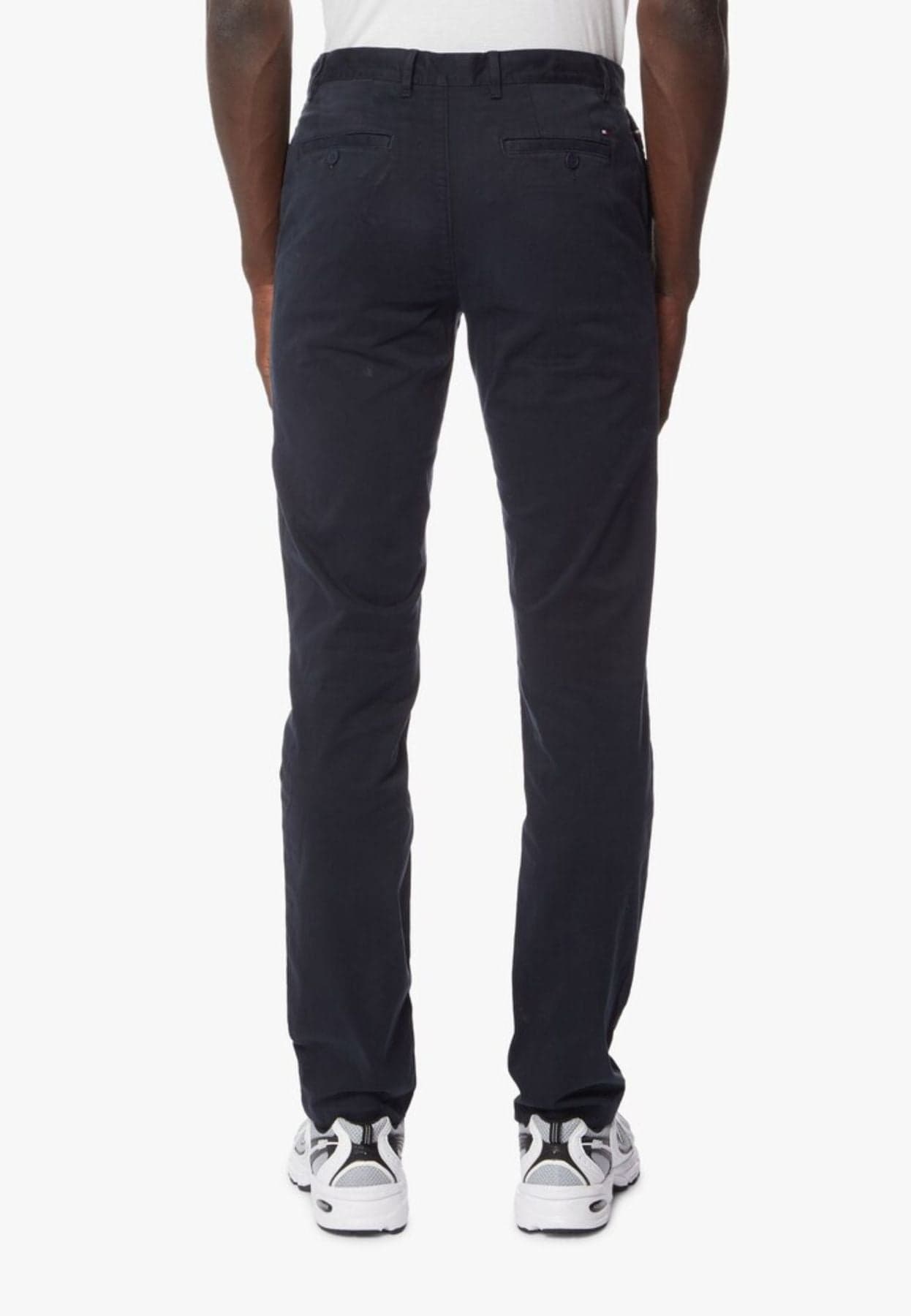 Tommy Hilfiger PANTALONE DENTON CHINO da uomo in Pantaloni Drestige - Casamassima, commercioVirtuoso.it