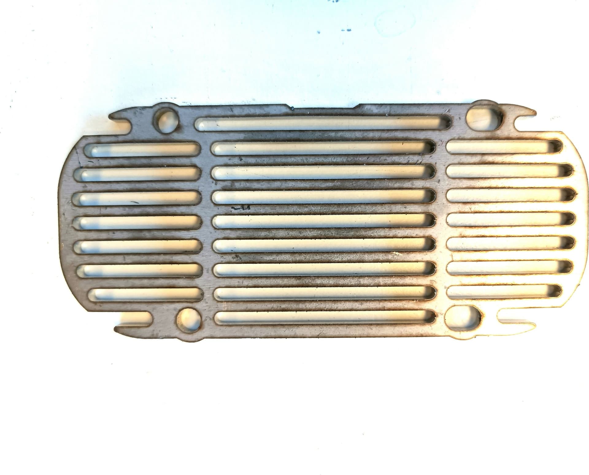 Griglia braciere compatibile in ACCIAIO AISI 304 per stufe pellet EDILKAMIN installata nei modelli: CHERIE-FUNNY-LOGO