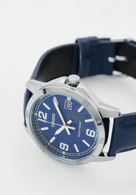 Orologio Casio per uomo, MTP-V004L-2B, cinturino in pelle blu, quadrante blu con segna data, movimento al quarzo in Orologi da polso Loweconomy - Marineo, commercioVirtuoso.it