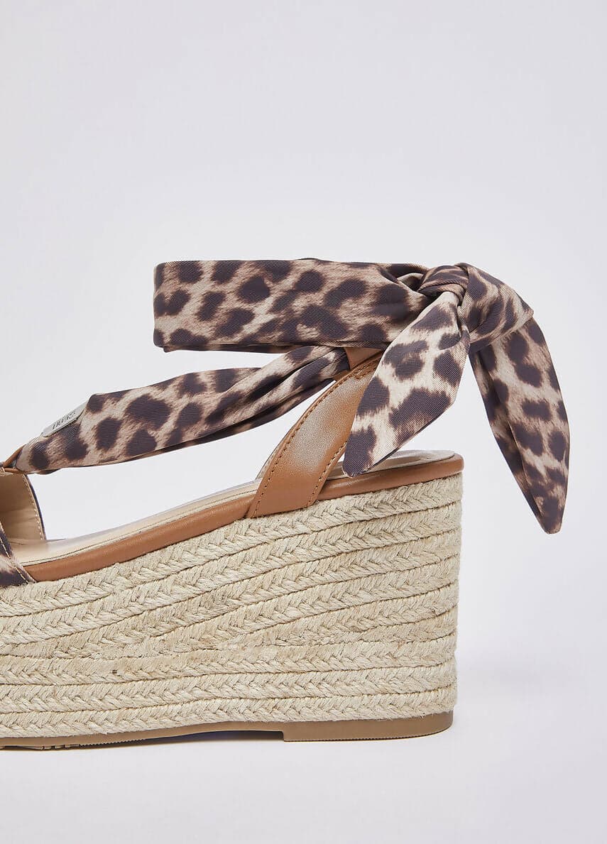 Liujo Donna Sandali zeppa con foulard in Sandali moda Cantali Calzature - Randazzo, commercioVirtuoso.it