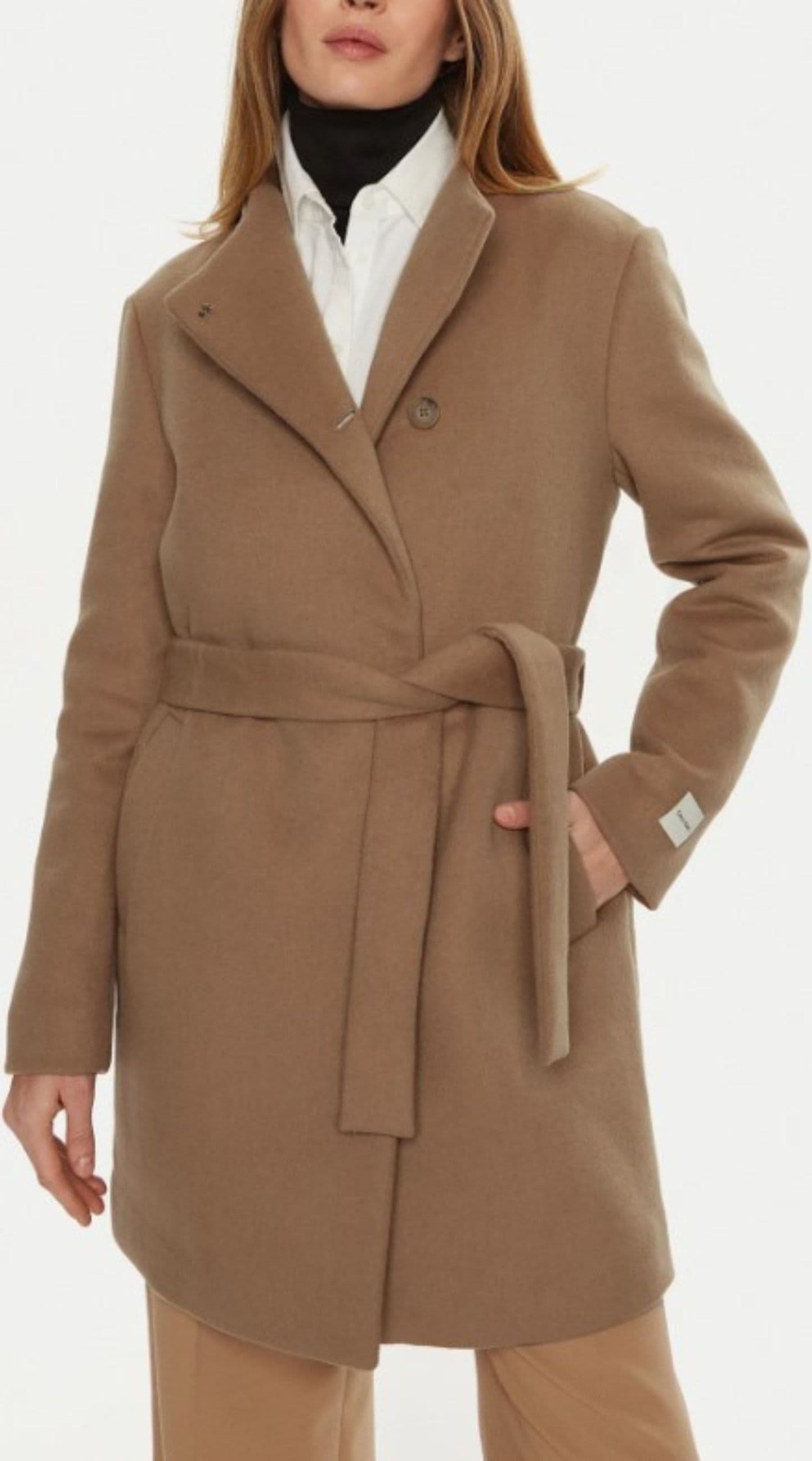 calvin klein CAPPOTTO WOOL FUNNEL NECK COAT da donna in Giacche Drestige - Casamassima, commercioVirtuoso.it