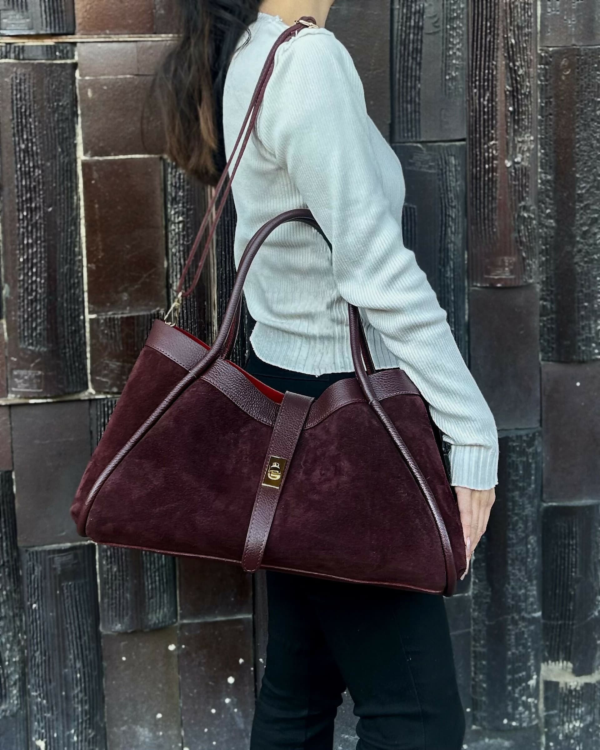 DOPPIASE Borsa in Vera Pelle Scamosciato con rifiniture in togo Made in Italy 45x25x20cm in Borse Tote Nanabags - Sesto Fiorentino, commercioVirtuoso.it