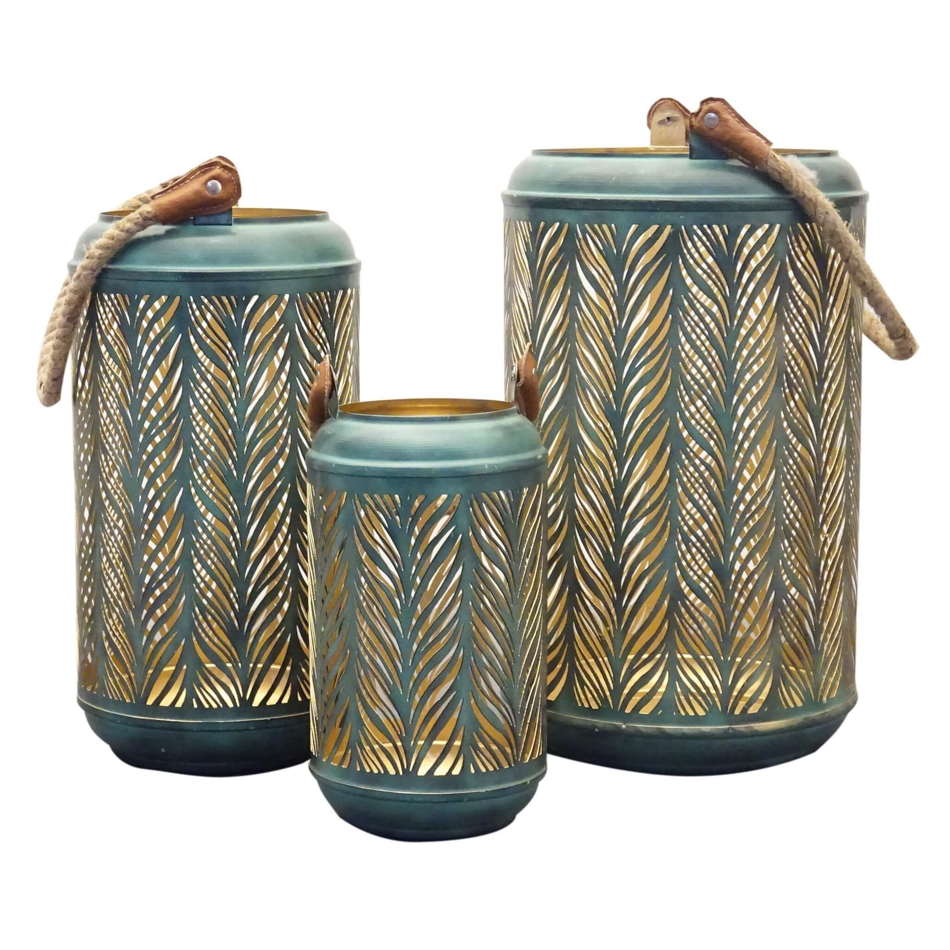Kit Lanterne decorative "Carine" portacandela in metallo con decoro interno oro h 42 cm Illuminazione/Illuminazione per esterni/Lanterne Decor Space - Altamura, Commerciovirtuoso.it