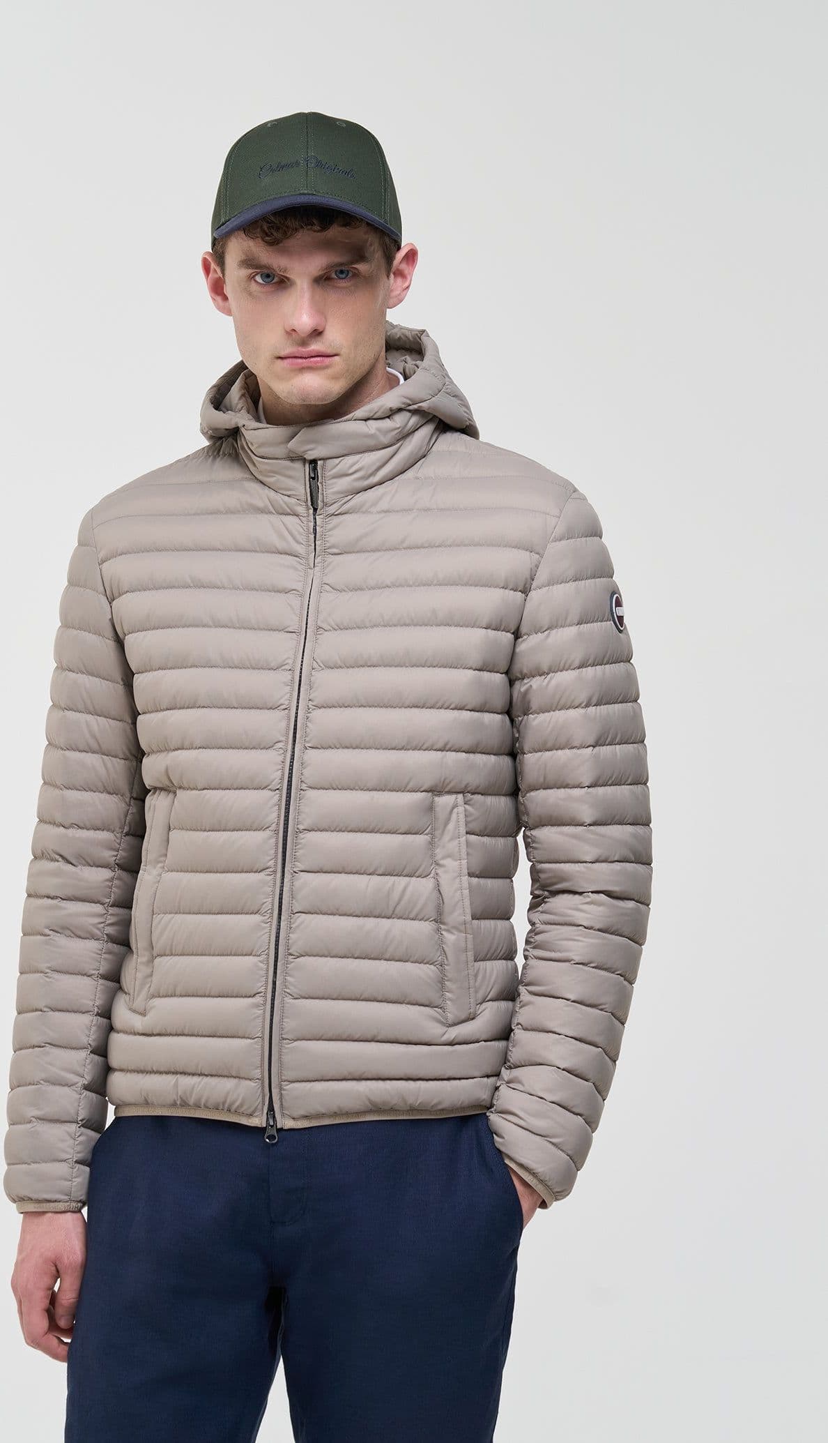 Colmar Piumino Uomo 100 Grammi Beige con Cappuccio 1245 in Giacche Broadway Red - Barletta, commercioVirtuoso.it