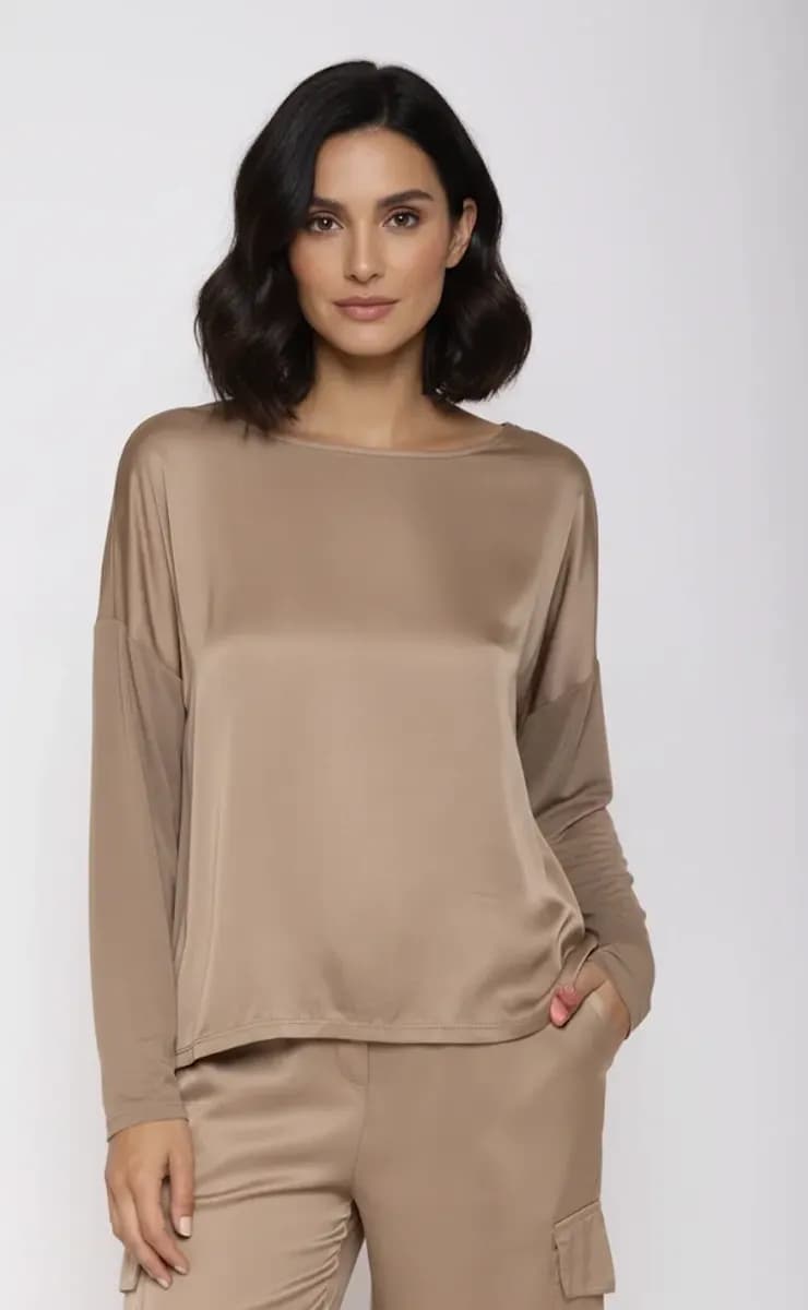 MOKI-B | Maglia satin scollo barca