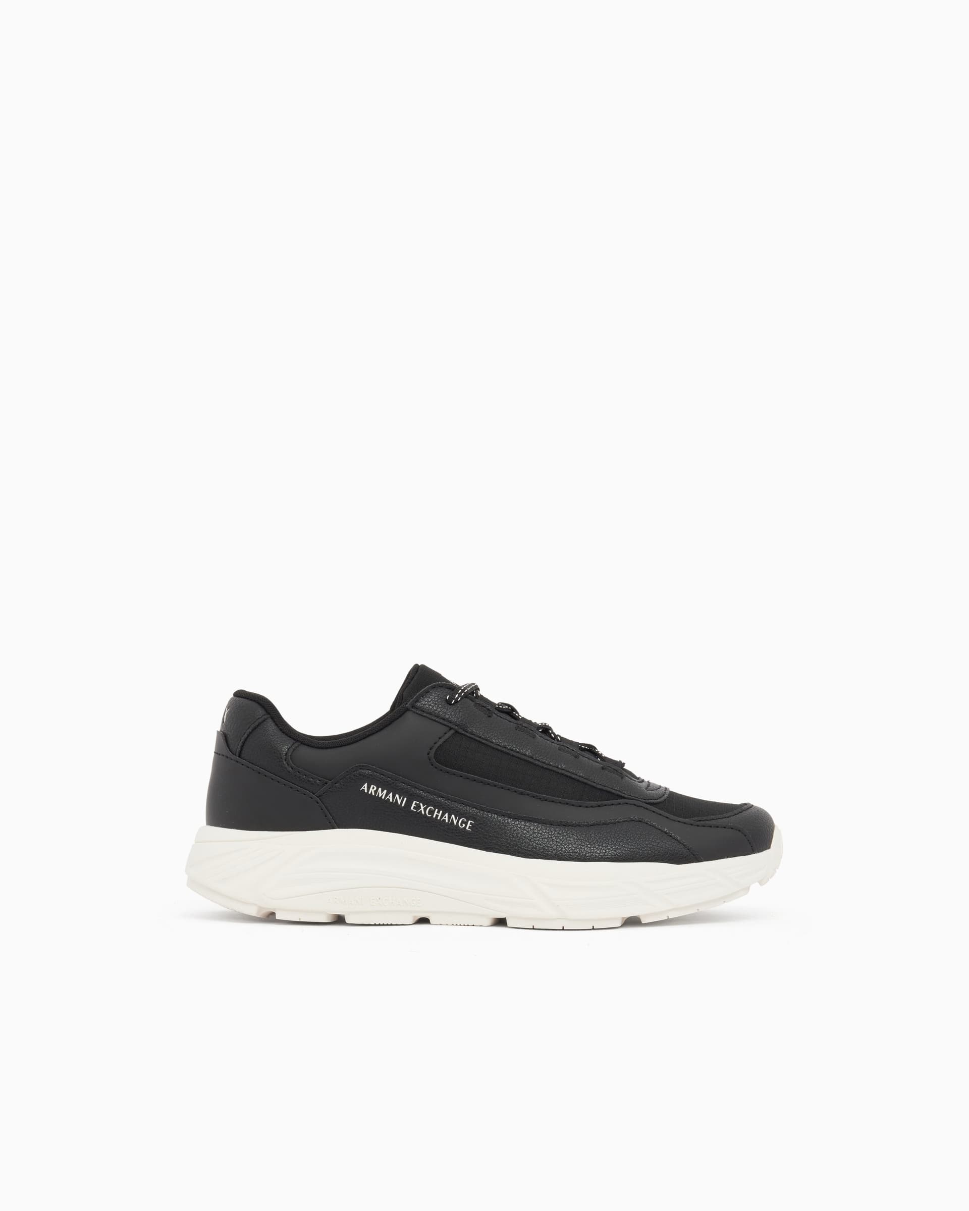 Armani Exchange Uomo Sneakers in tessuto tecnico e spalmato